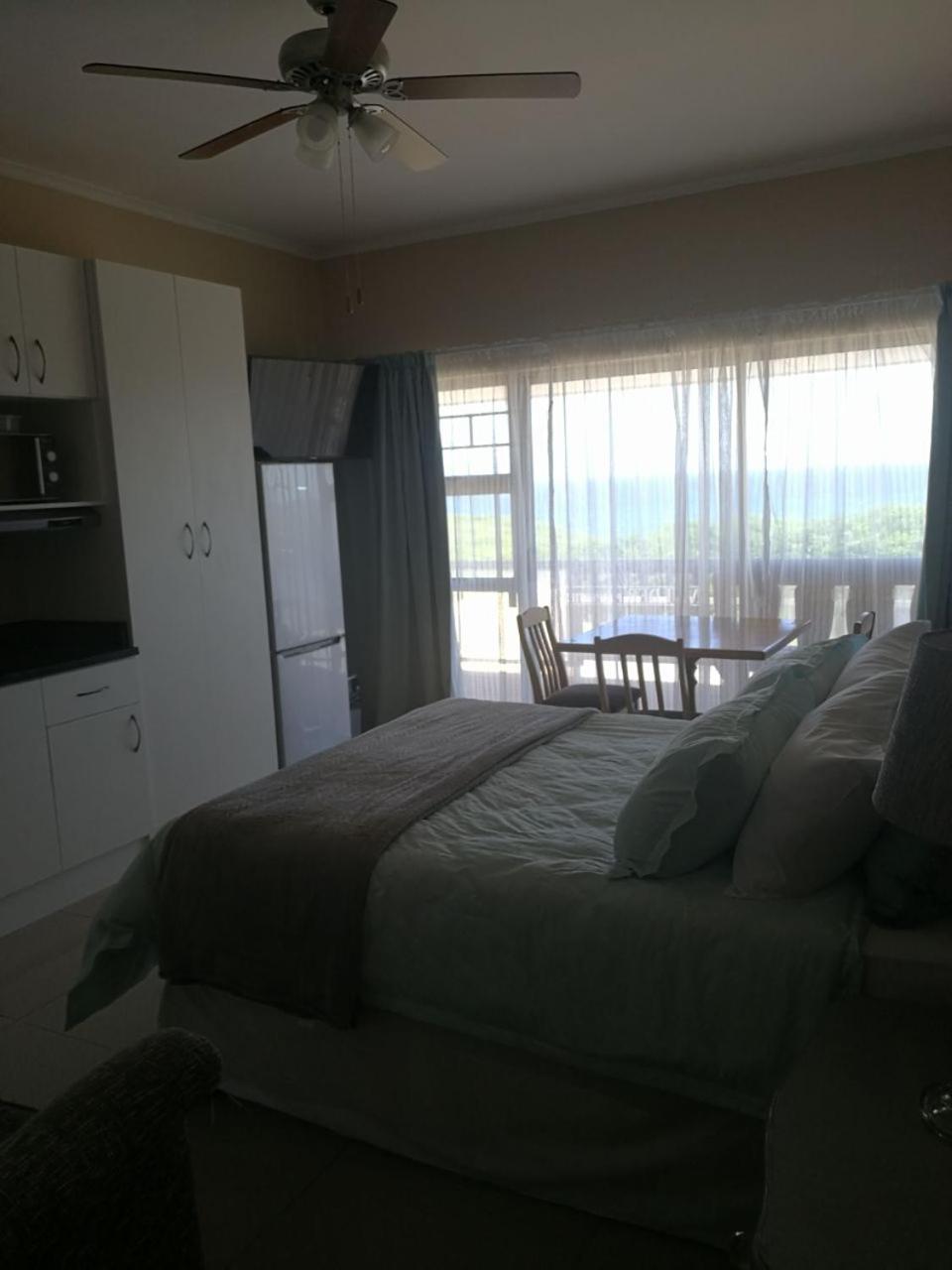 Marine48 Self-catering Port Elizabeth view 4
