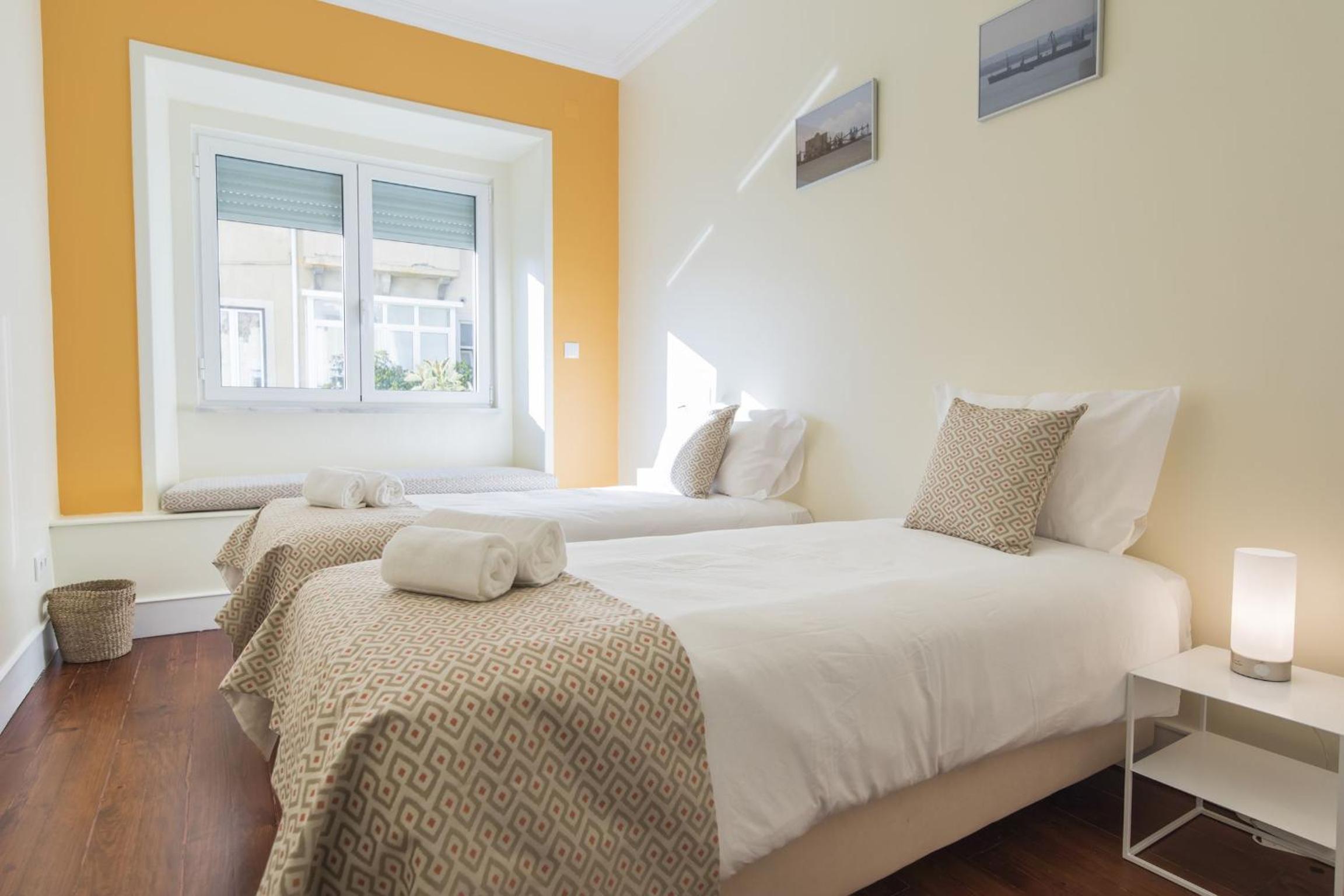 Spacious 4bdr River View view 4