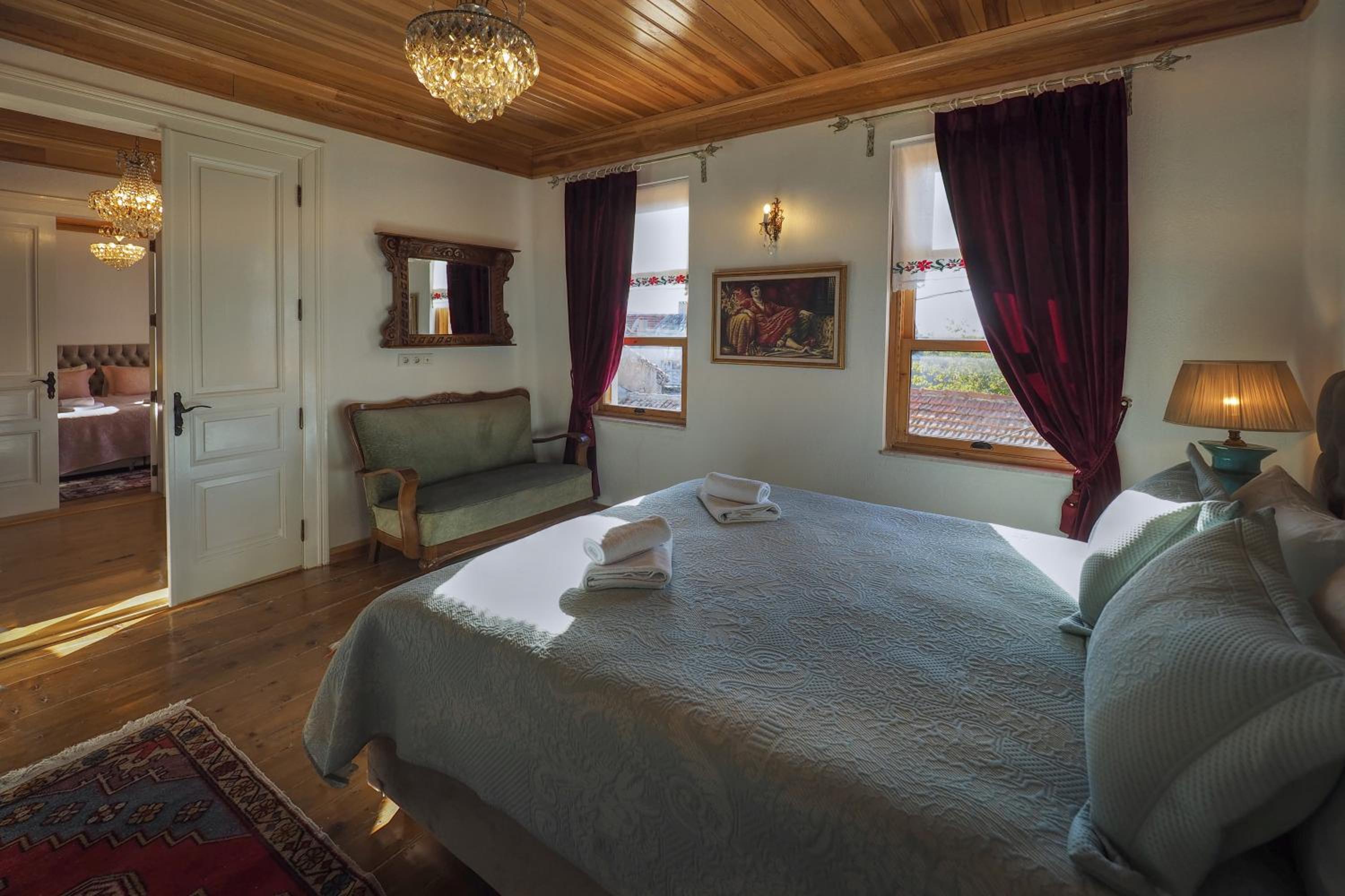 Dutlu Konak - Image 39