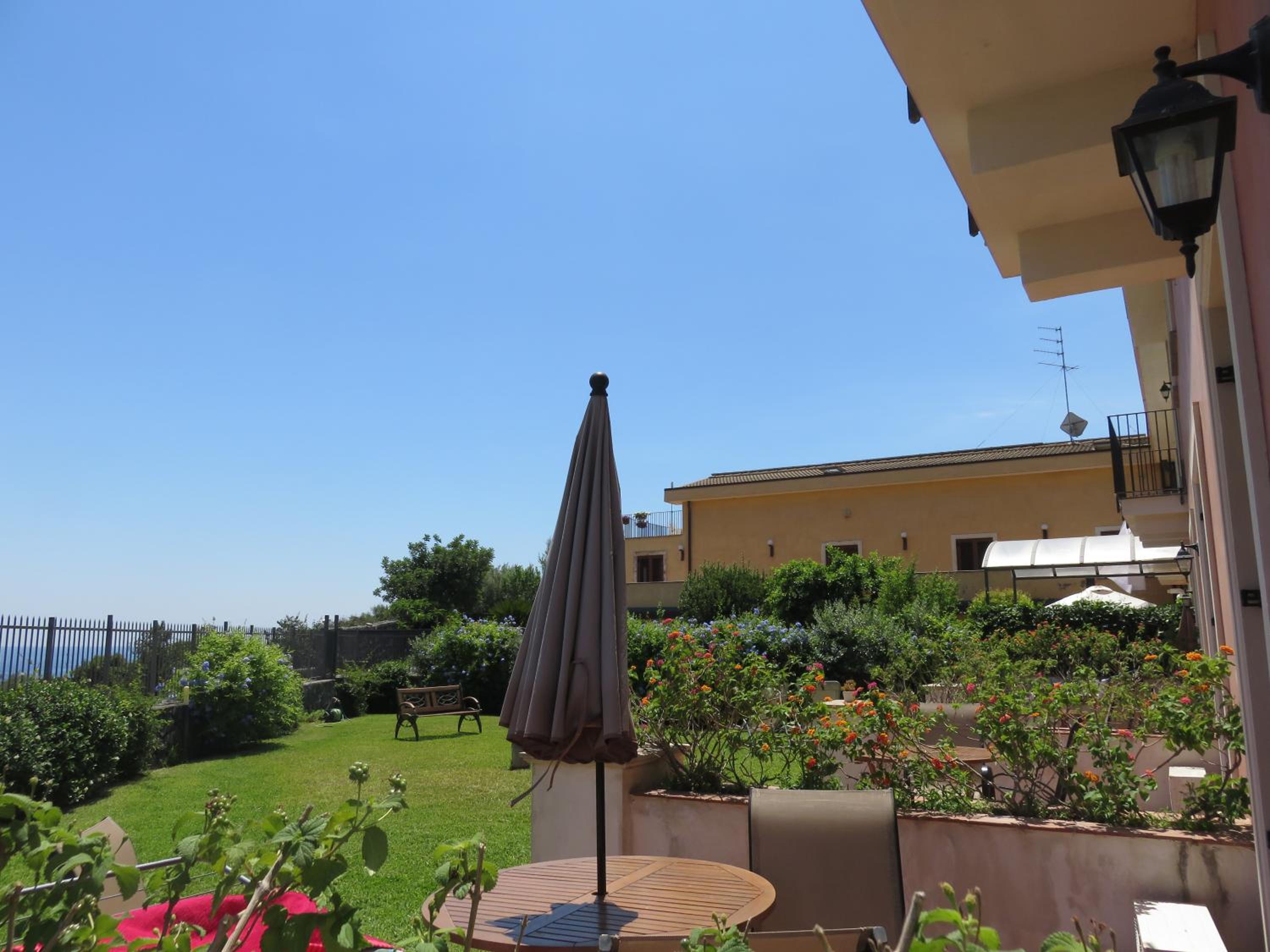 Case Vacanze Residence Trinacria