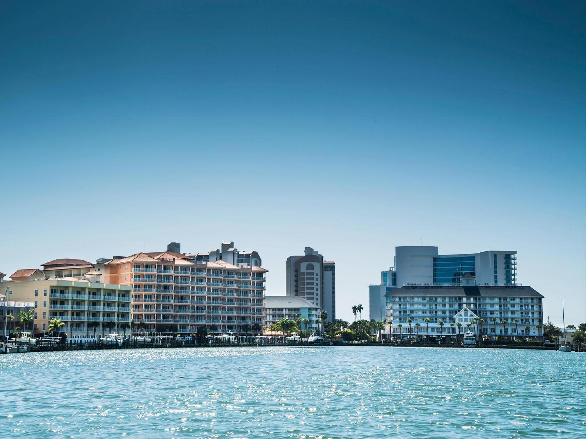 Harborview Grande 802