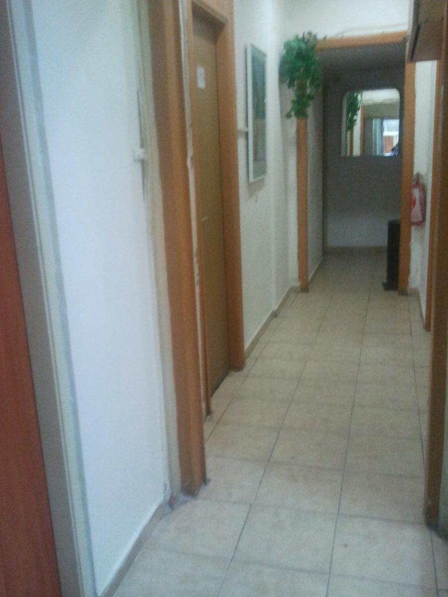 Momo's Hostel