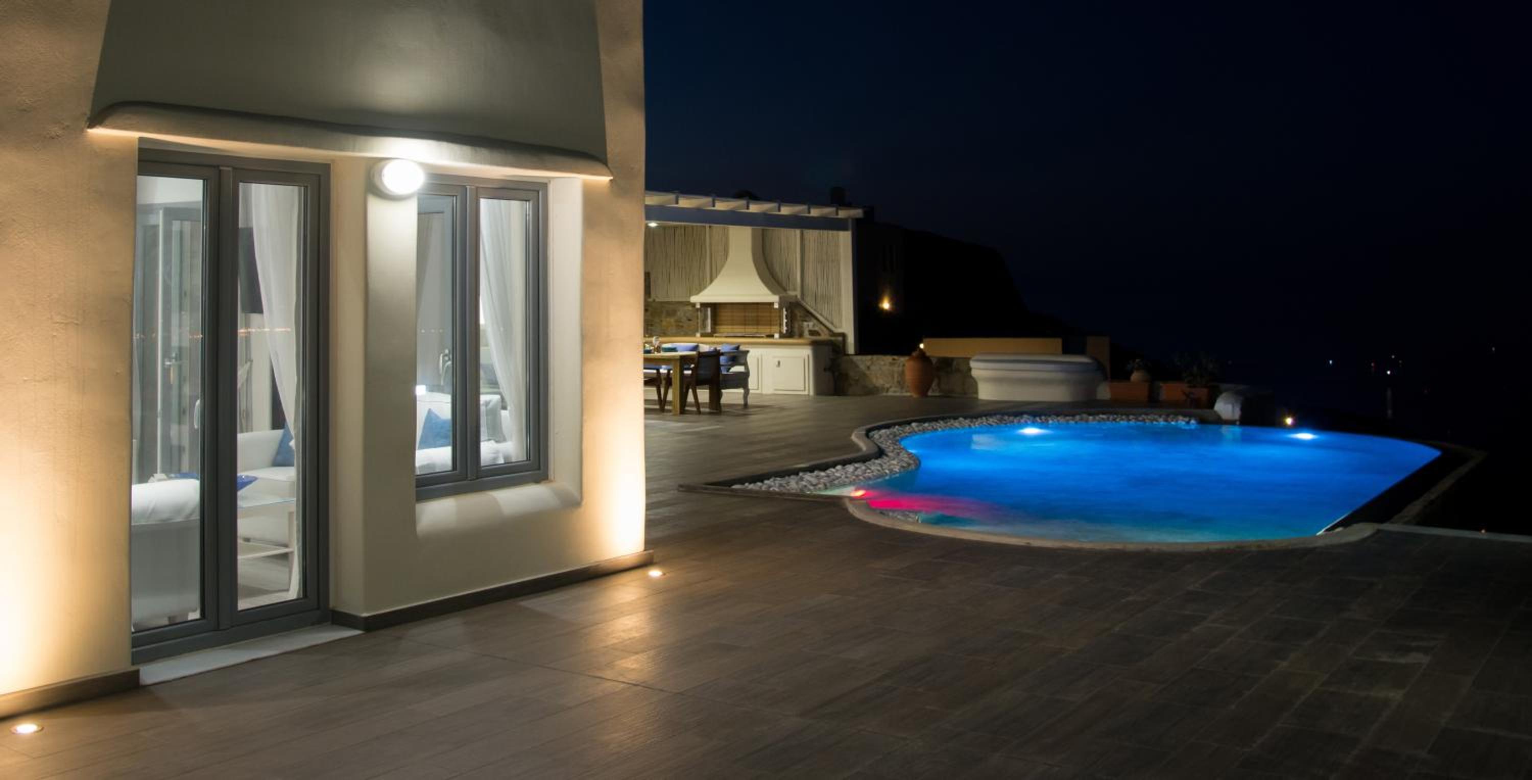 Naxos Rock Villas