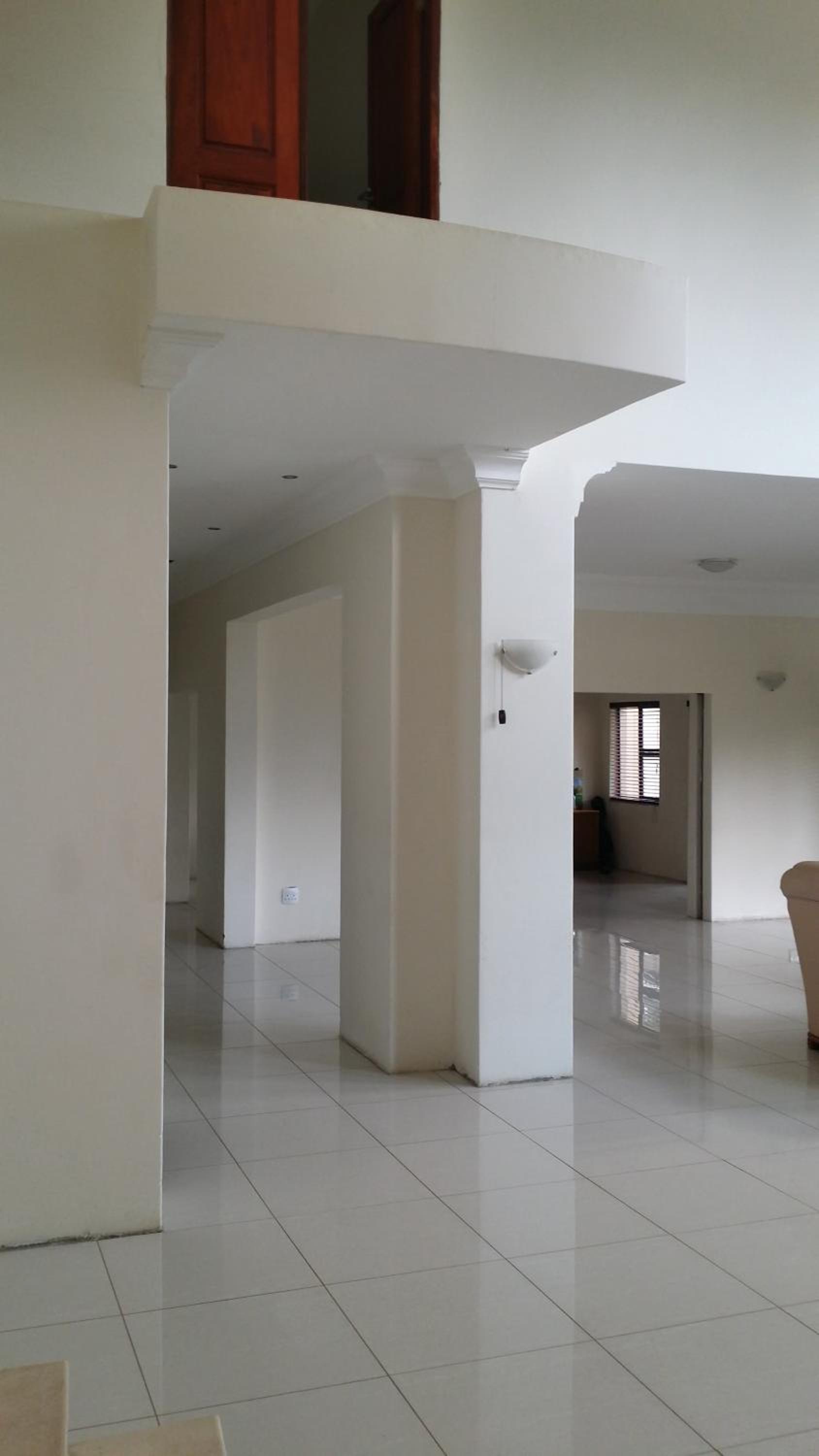 Bryanston Drive Elegant Guesthouse & Boardroom Facilities