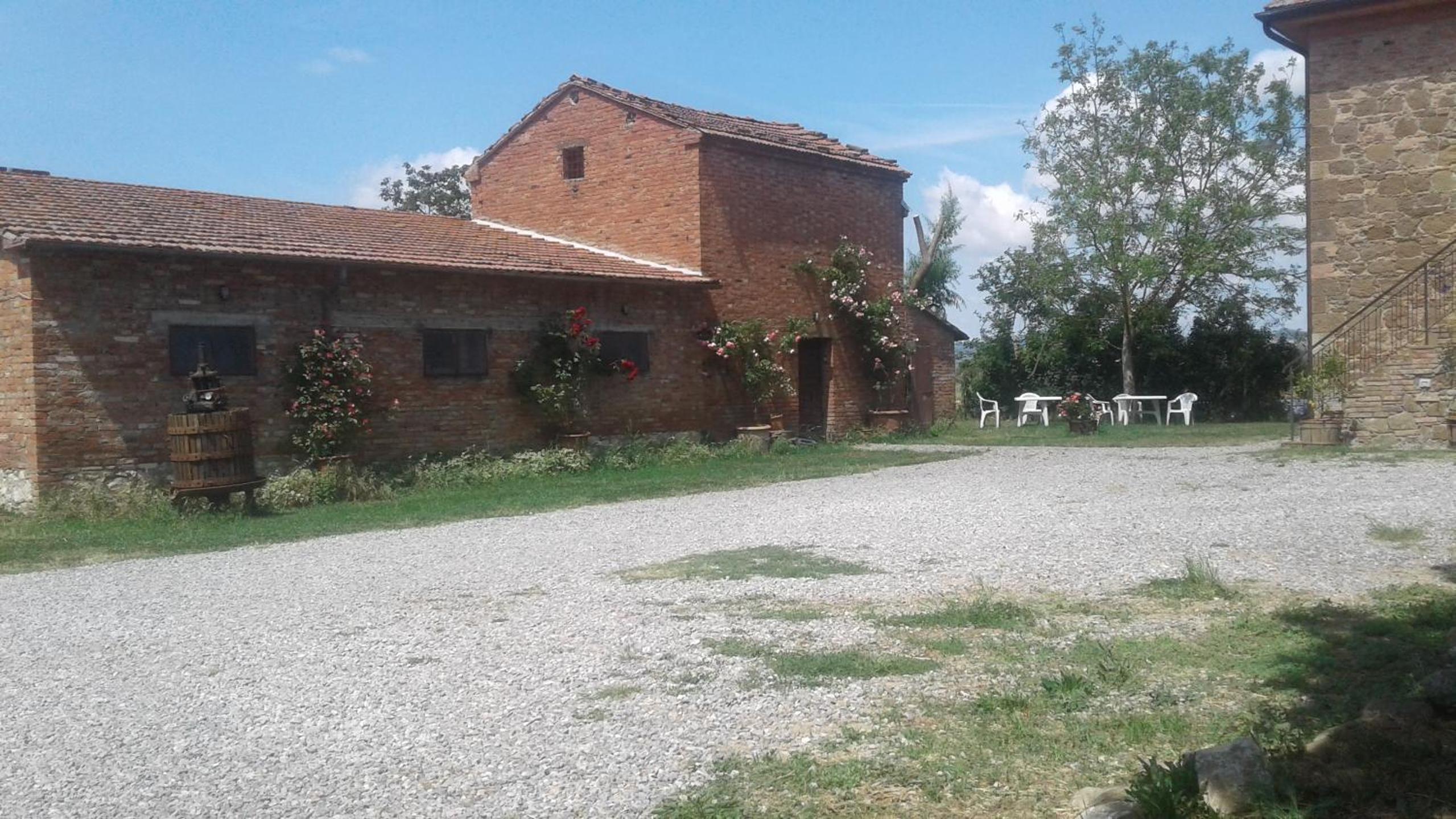 Photo 28