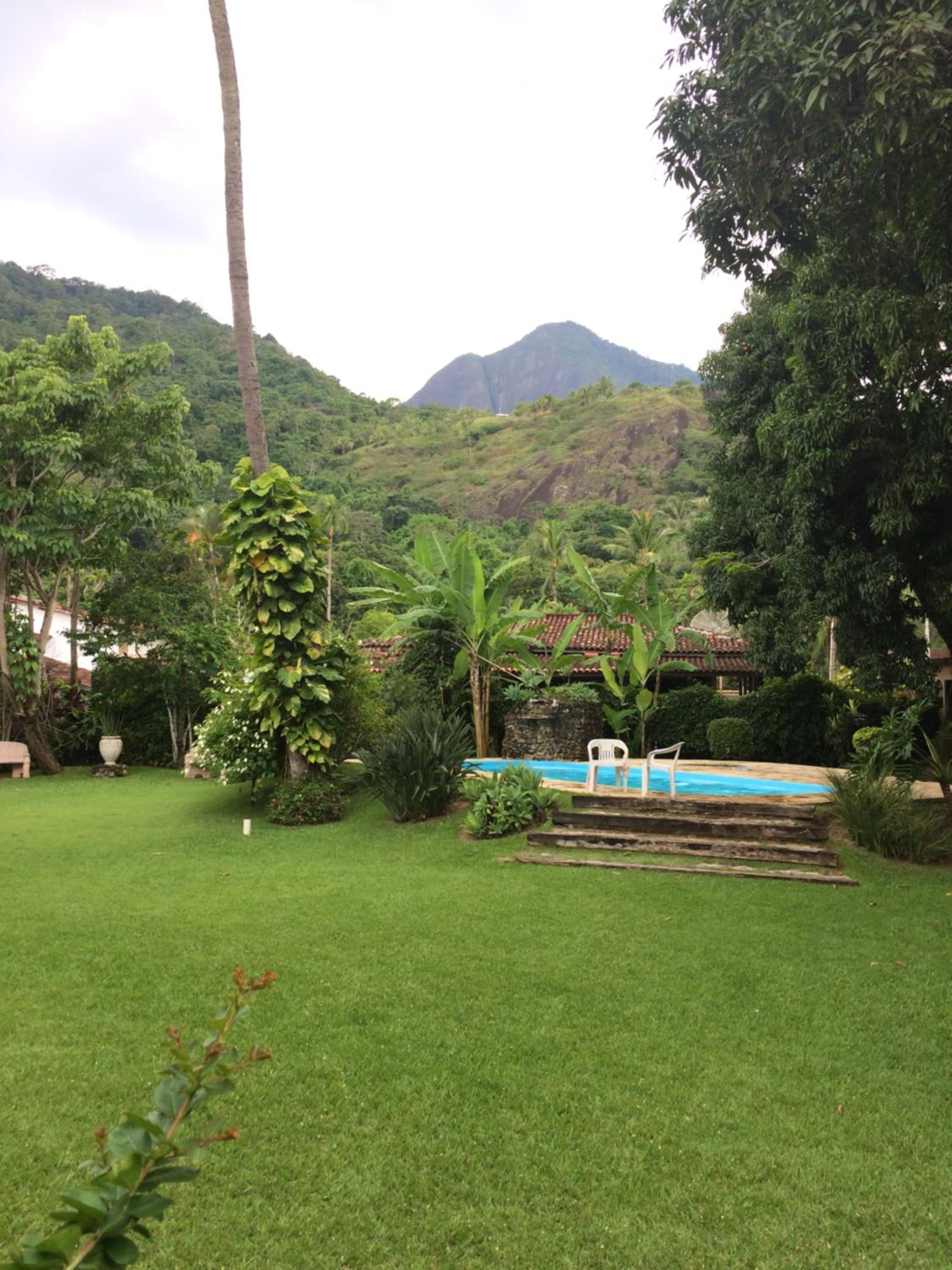 Casa Colonial Térrea no Saco da Capela em Ilhabela