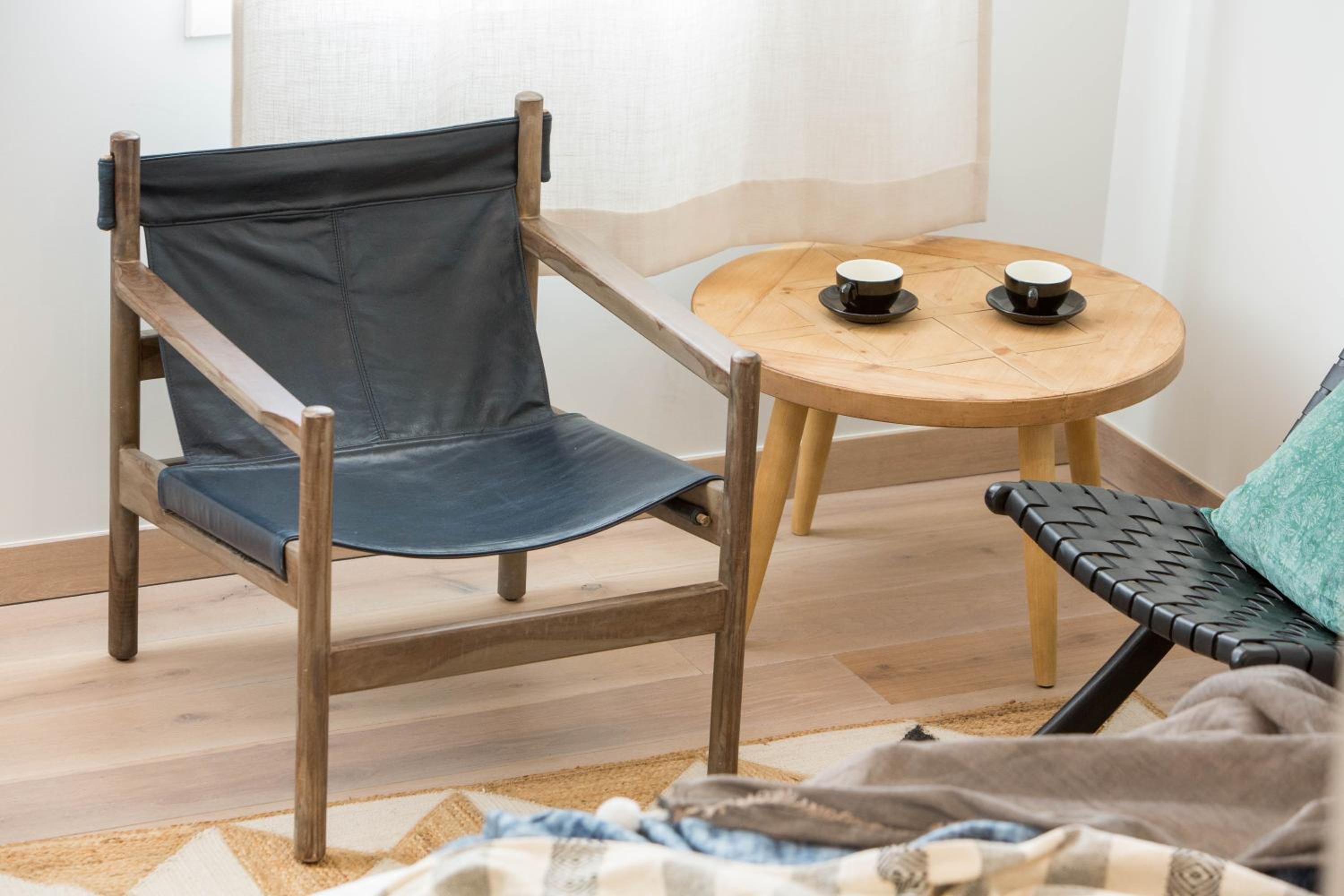Amymone Suites