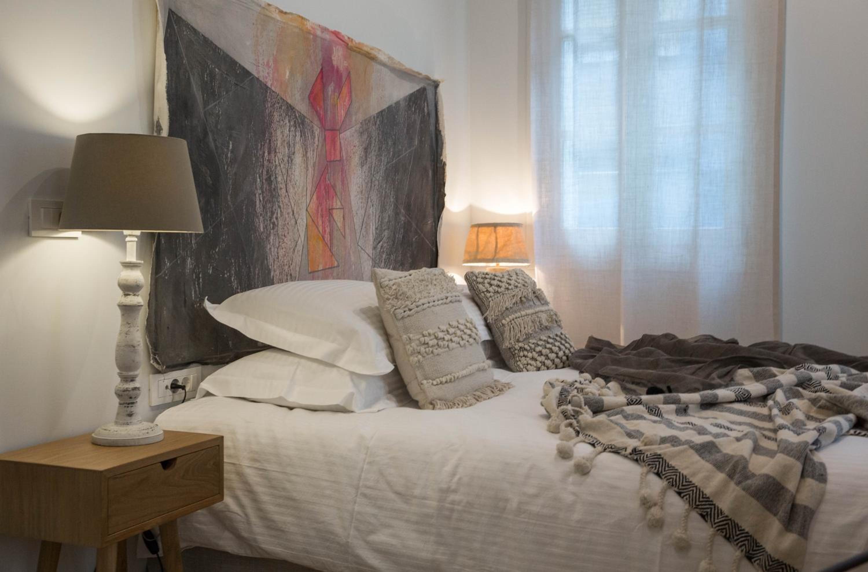 Amymone Suites