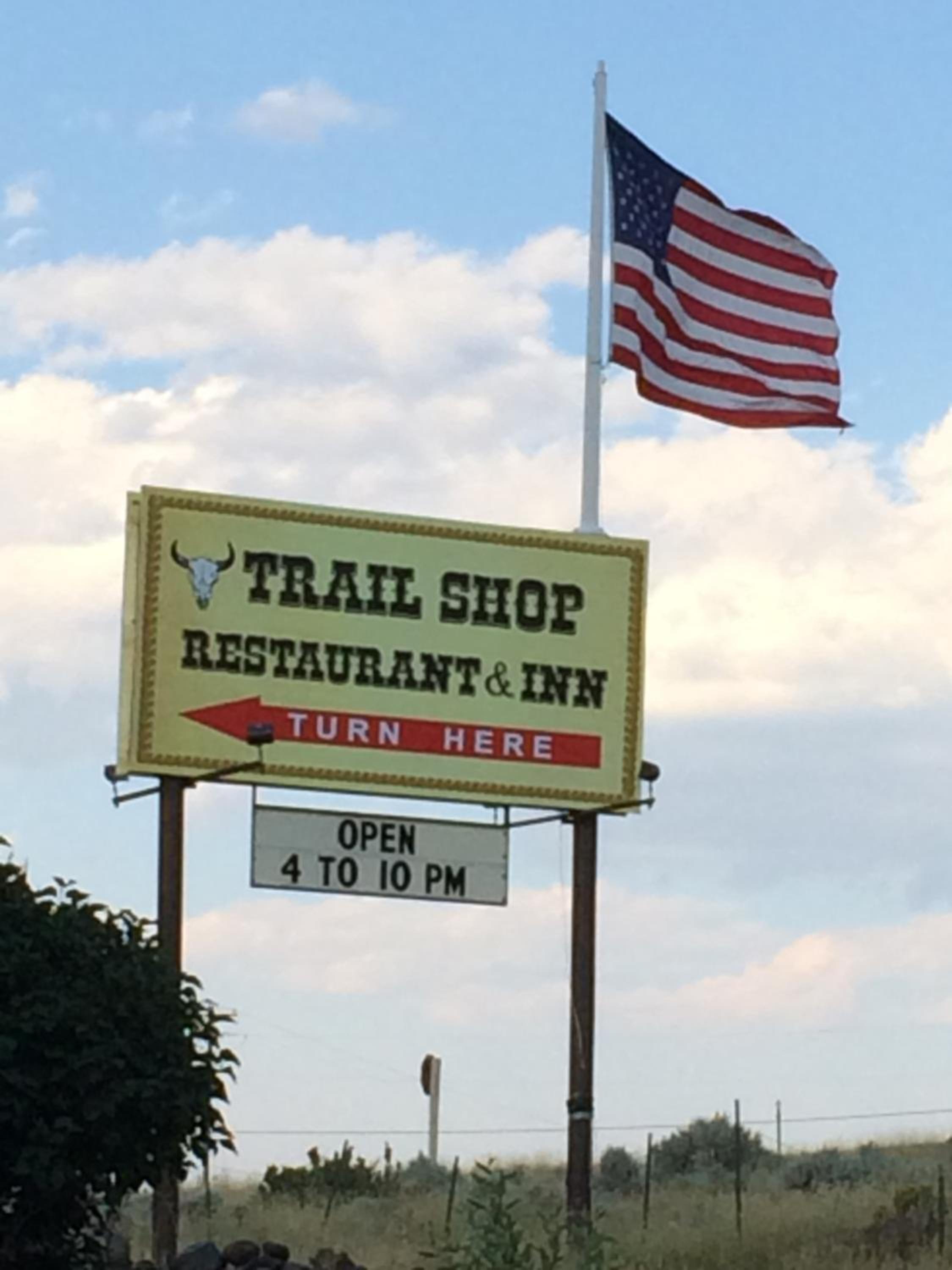 Trail Shop Inn