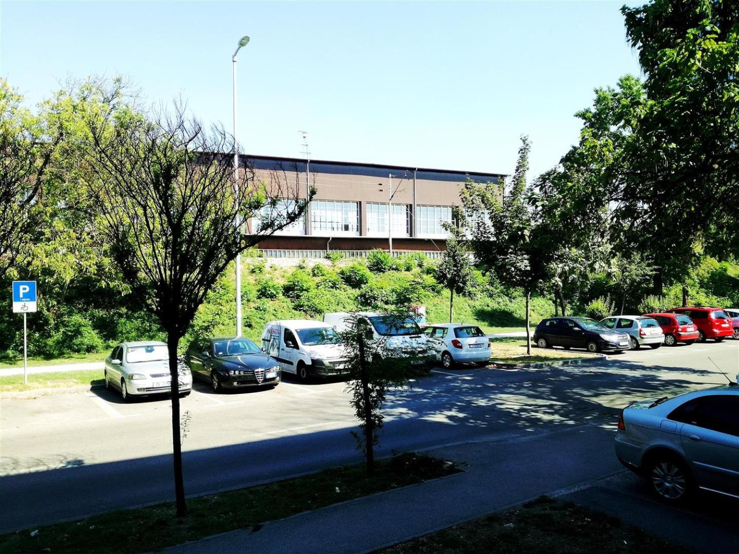 Photo 16