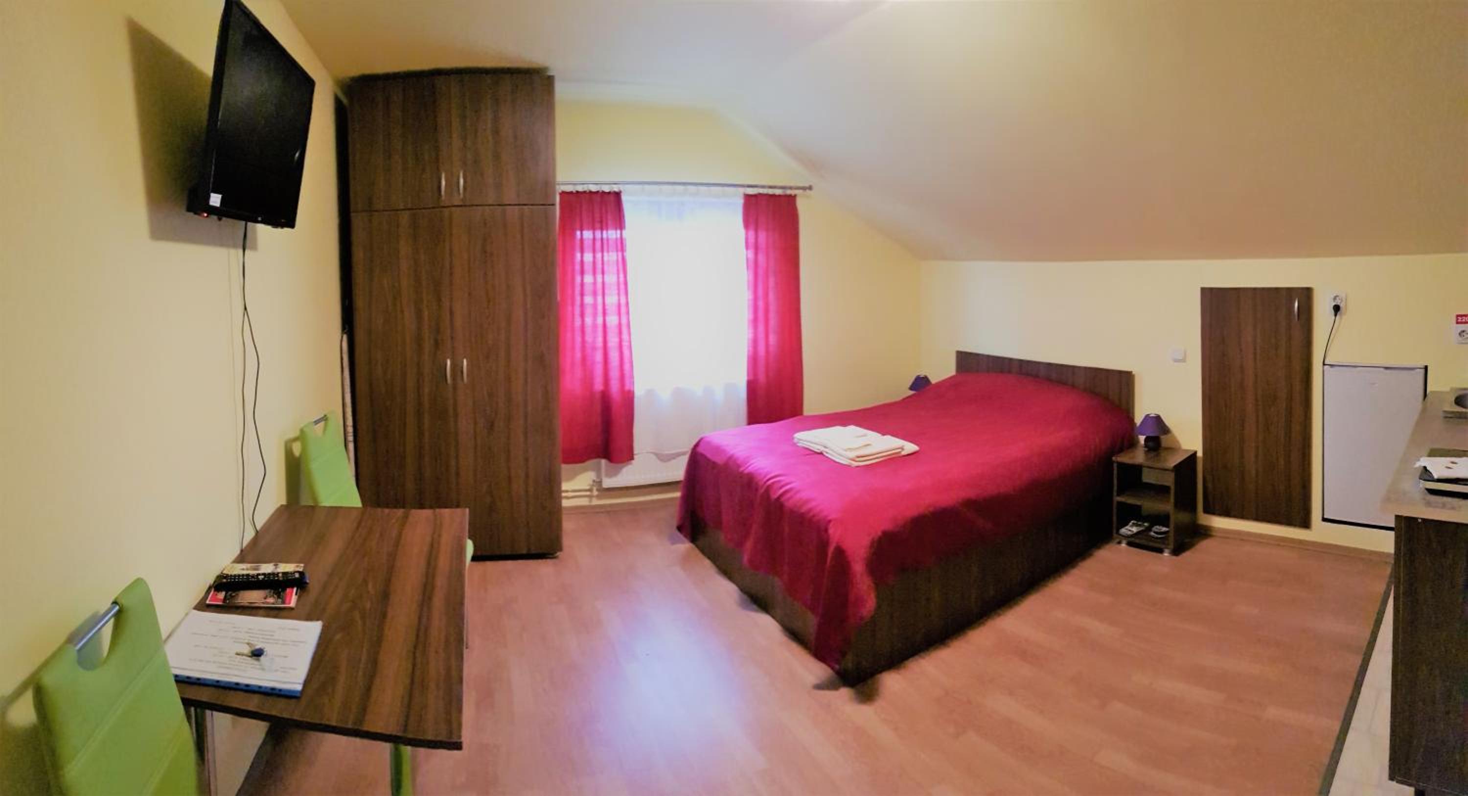 Photo 16