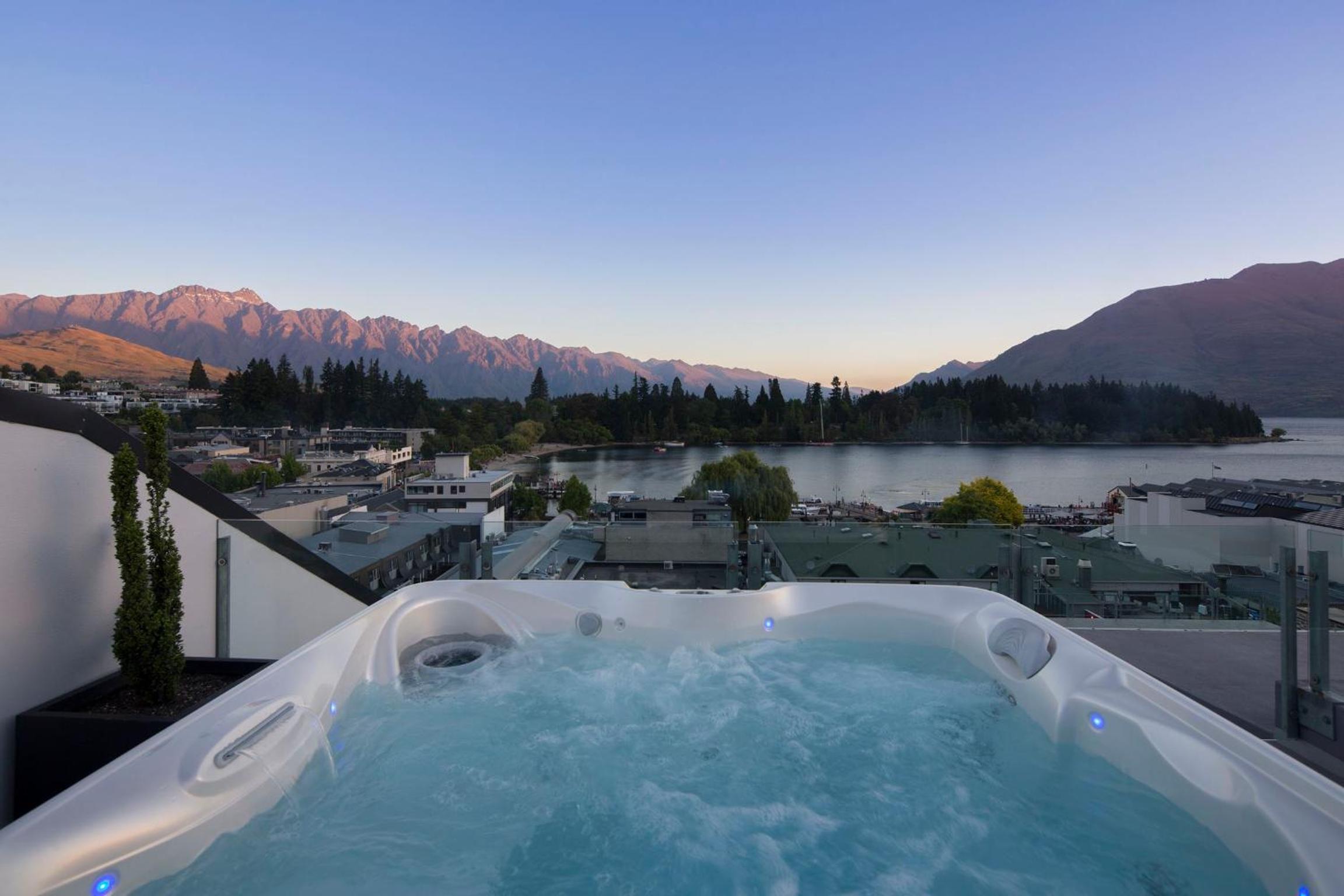 Shotover Penthouse Spa