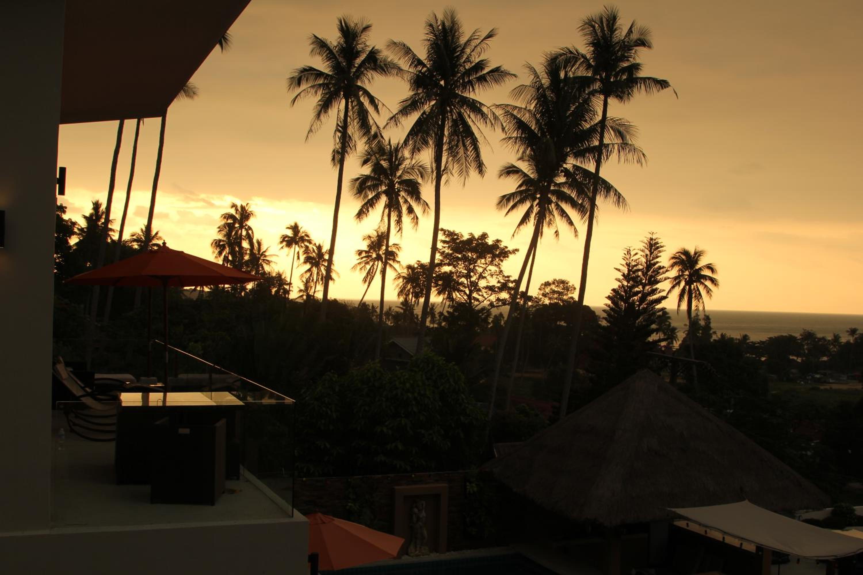Baan Seaview Holiday Villas view 3