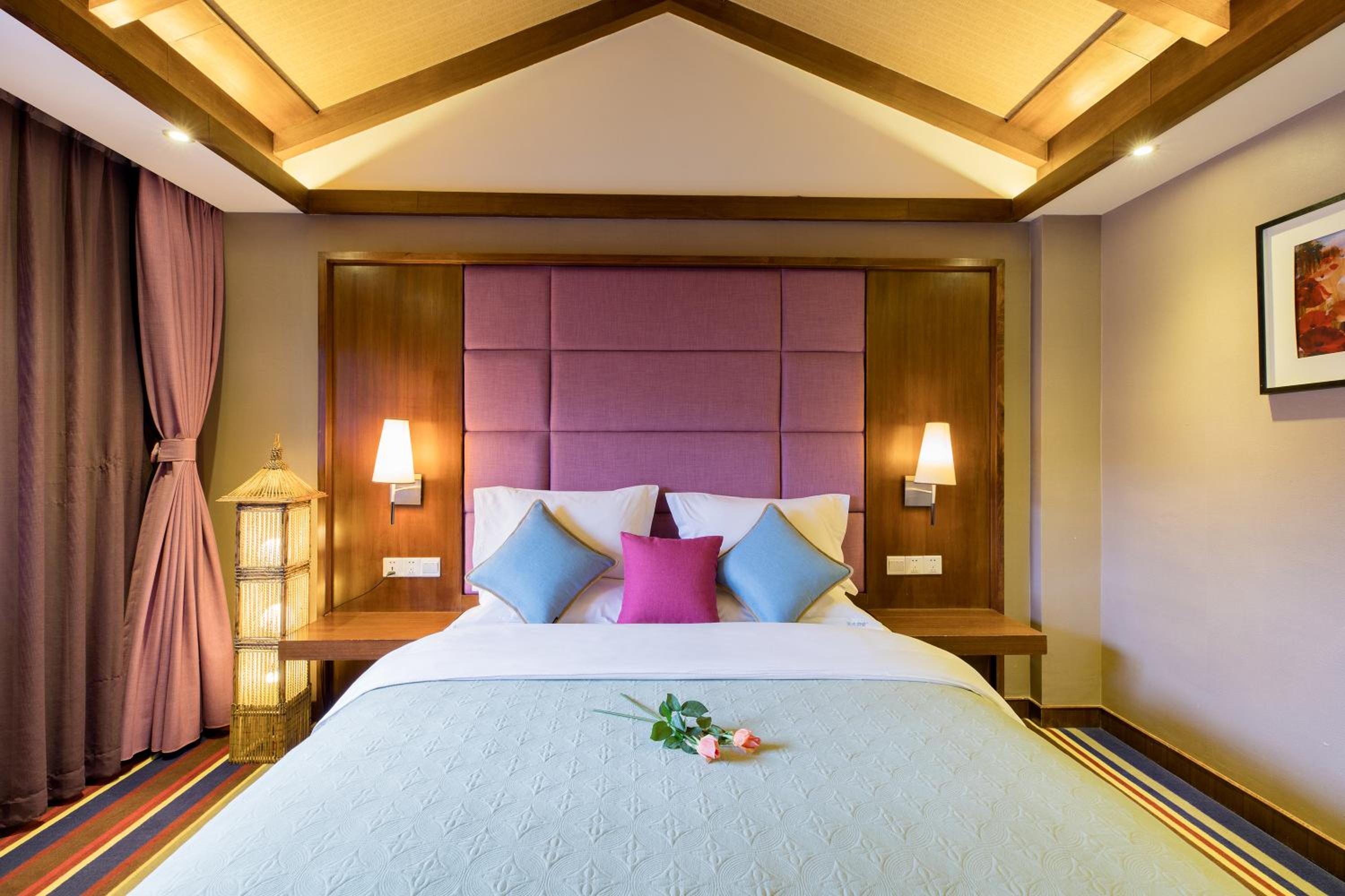 Lijiang Sunshine Nali Inn