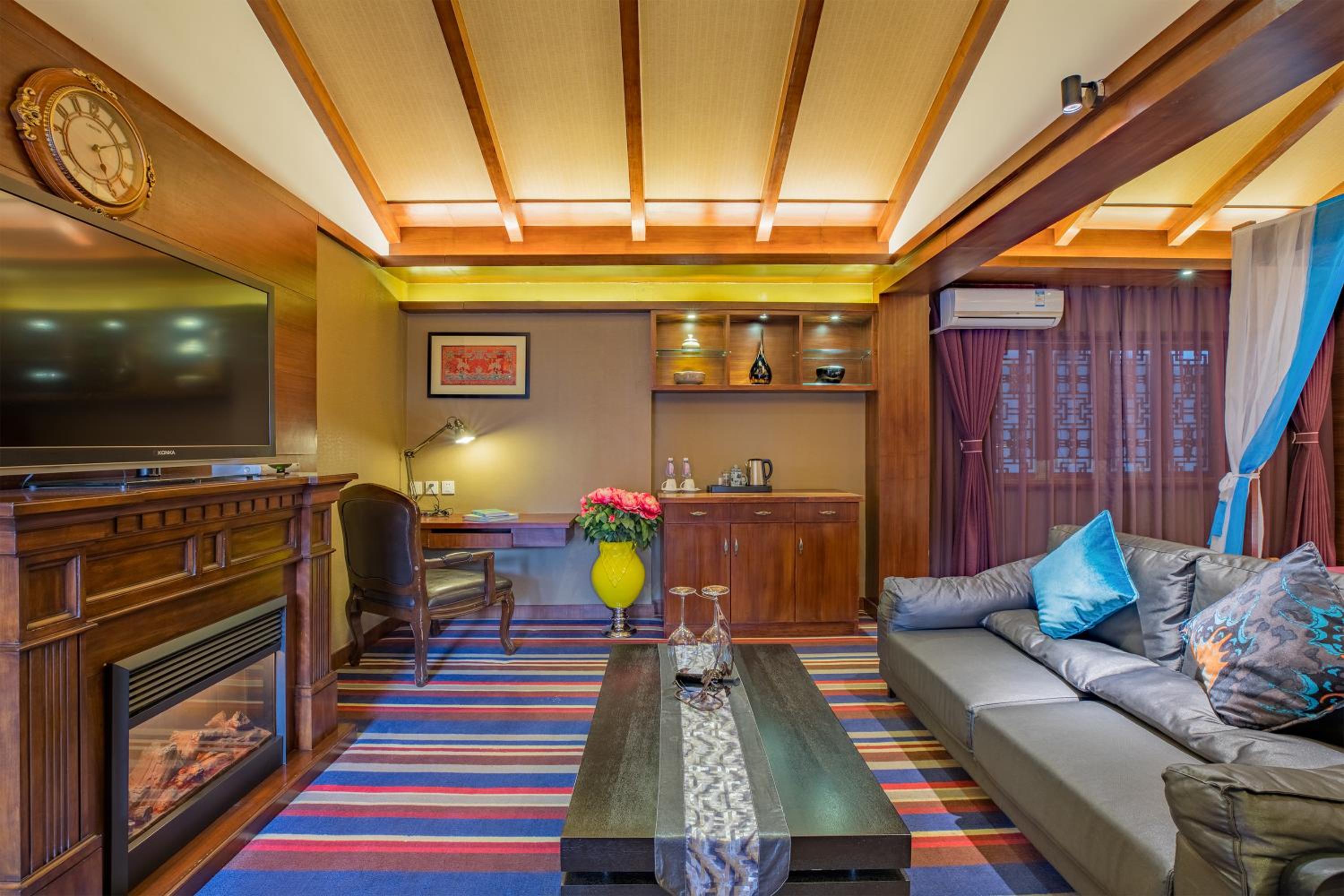 Lijiang Sunshine Nali Inn