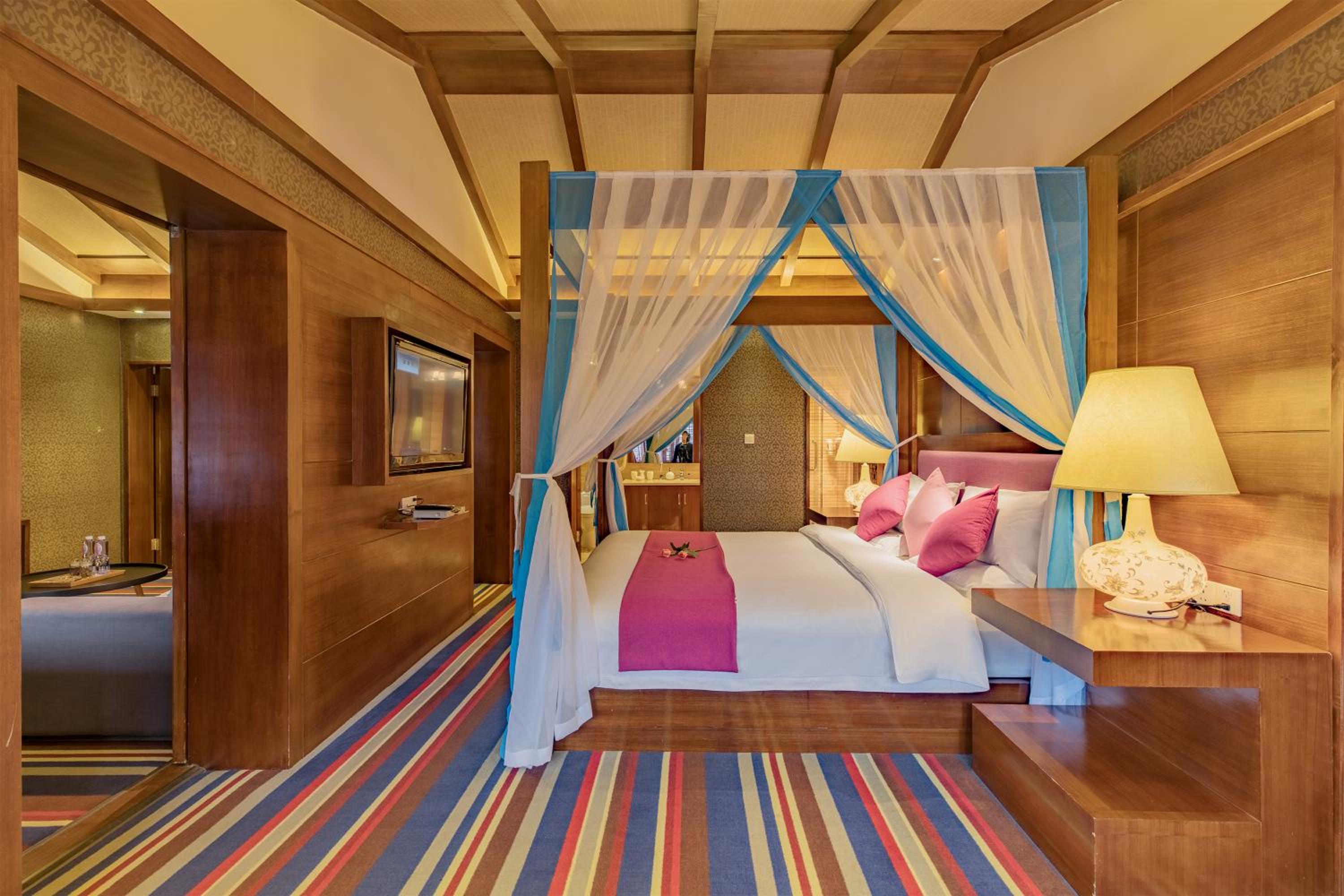 Lijiang Sunshine Nali Inn