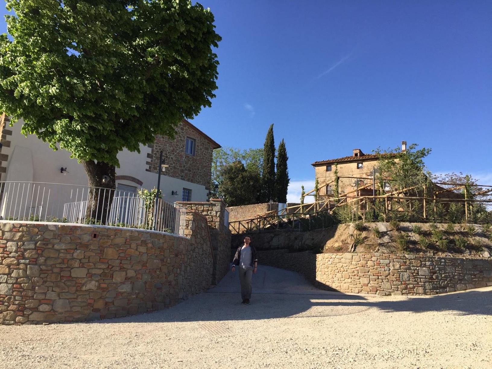 Photo 6