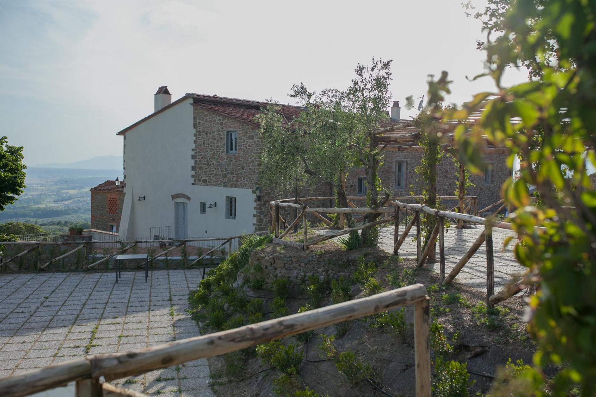 La Dispensa-bio agriturismo view 5
