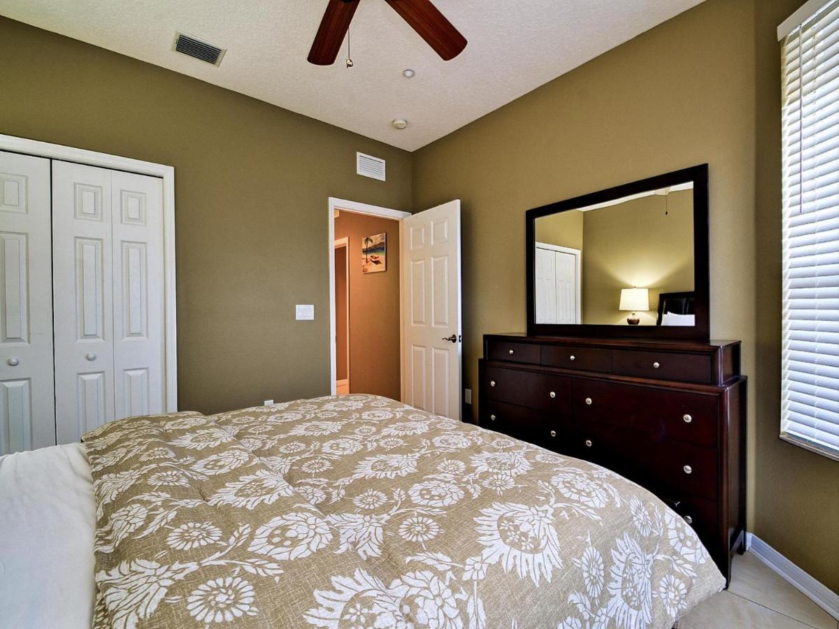 Island Key Condos 302 view 4
