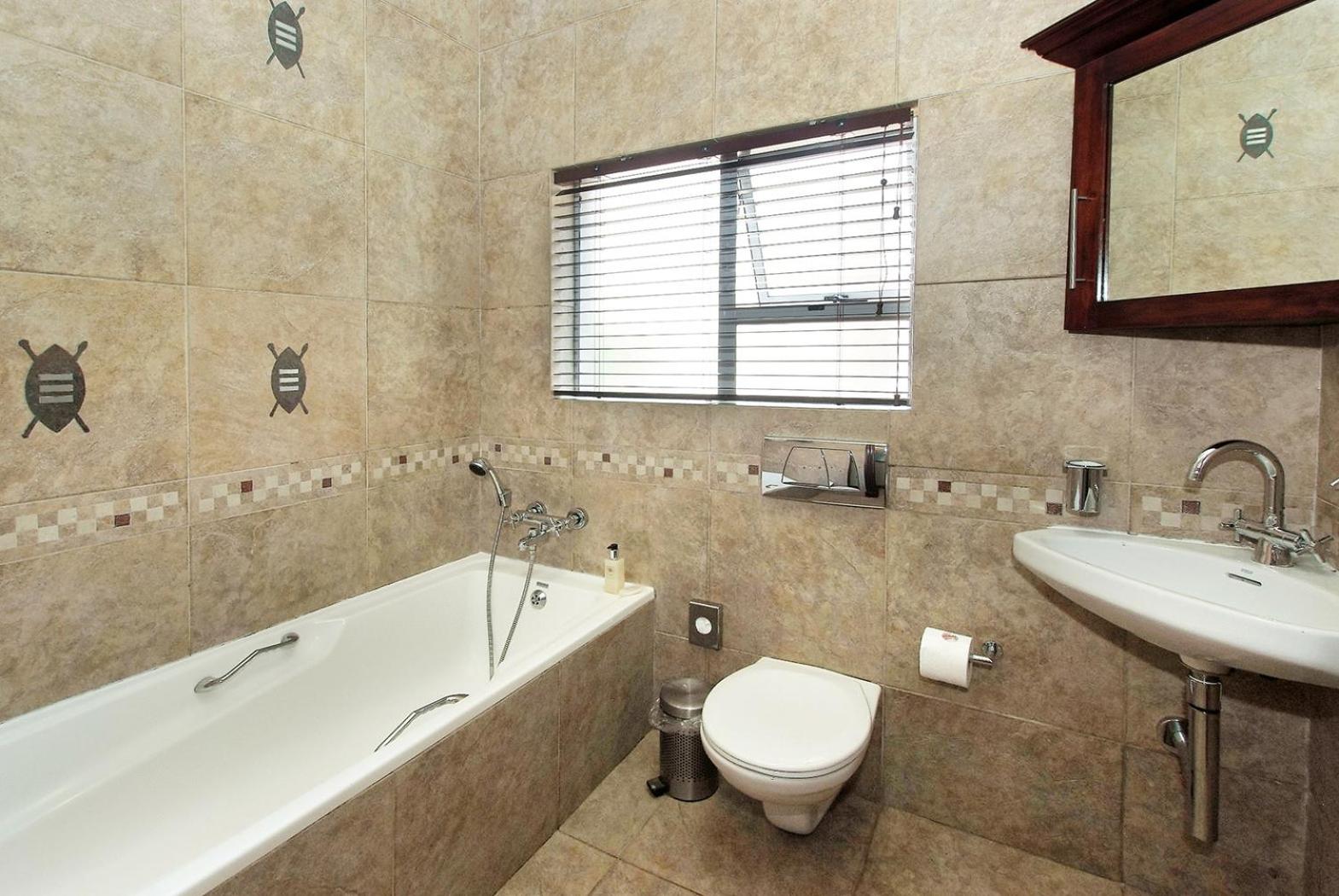 uShaka Manor Guest House