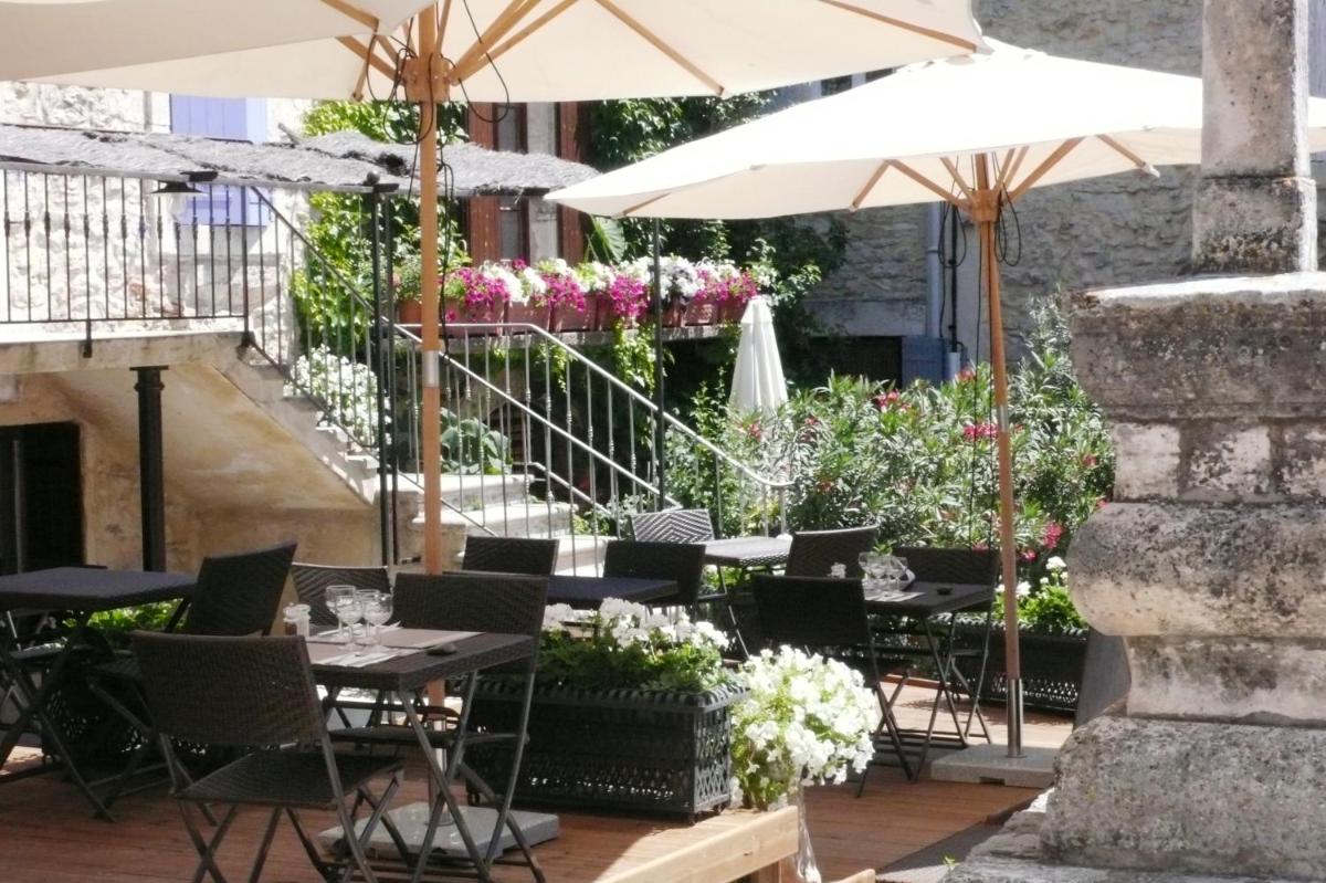 outdoor BBQ area