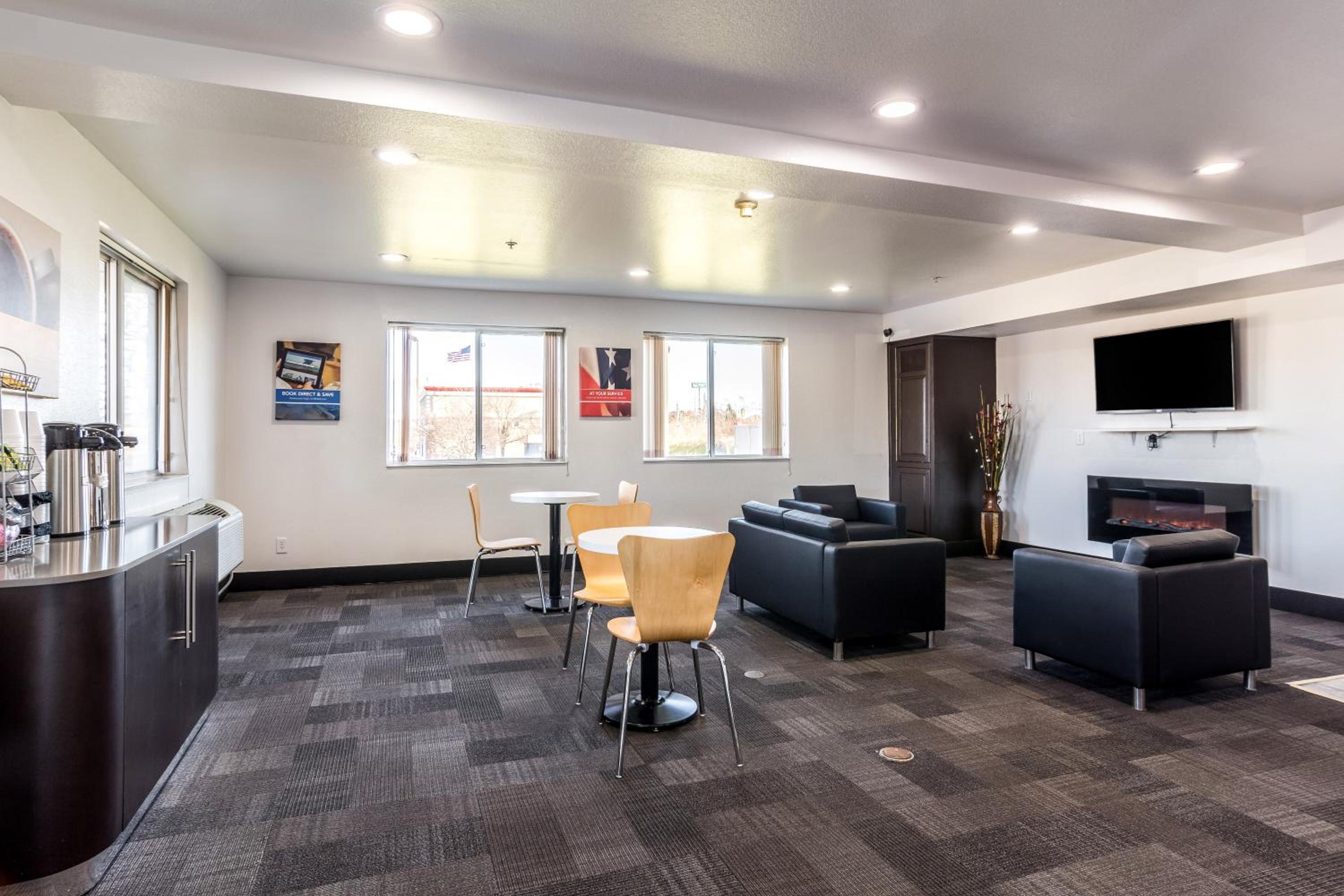 Motel 6-Barkeyville, PA - Property Image 19