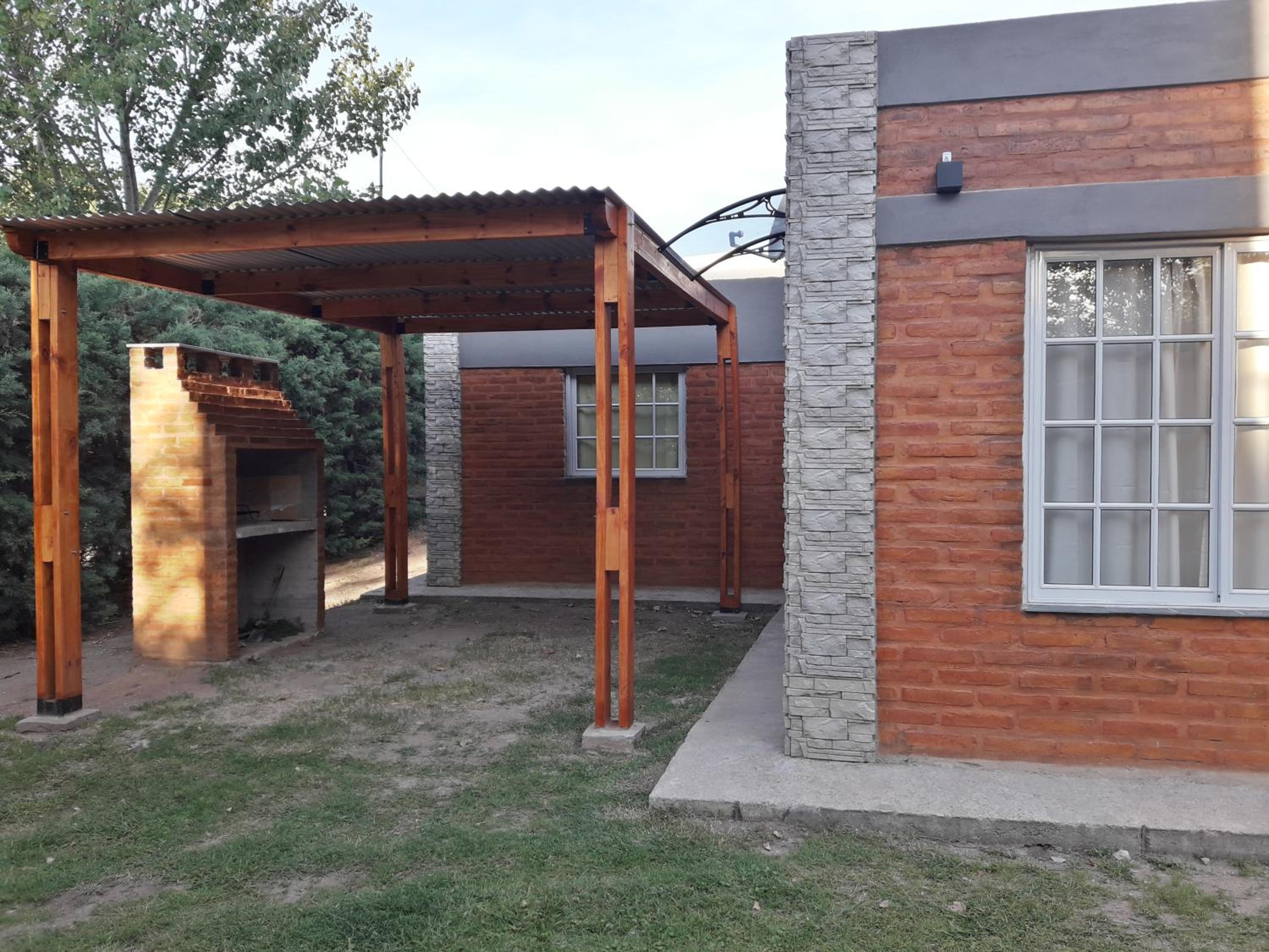 Las Encinas