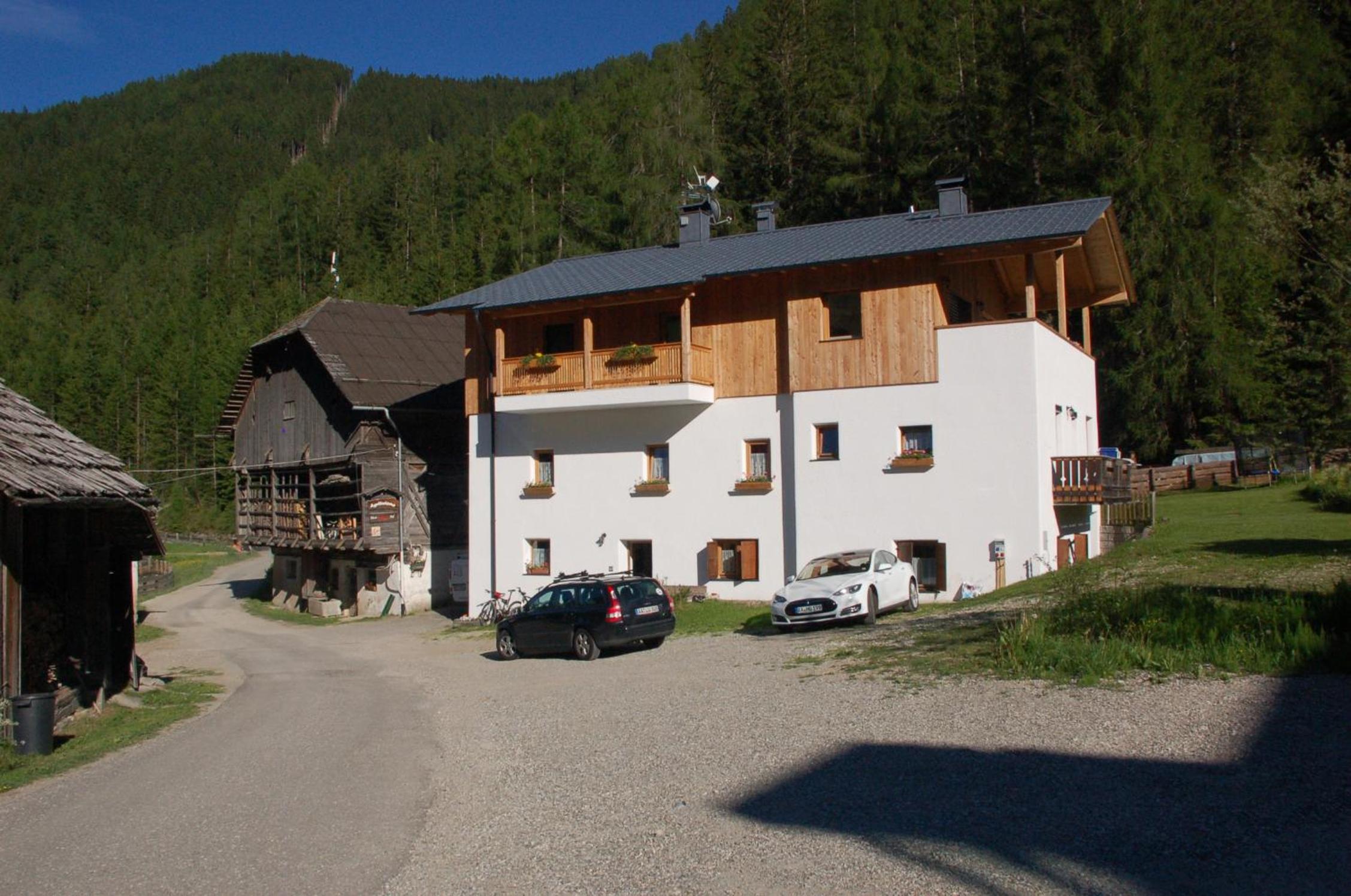 Photo 13