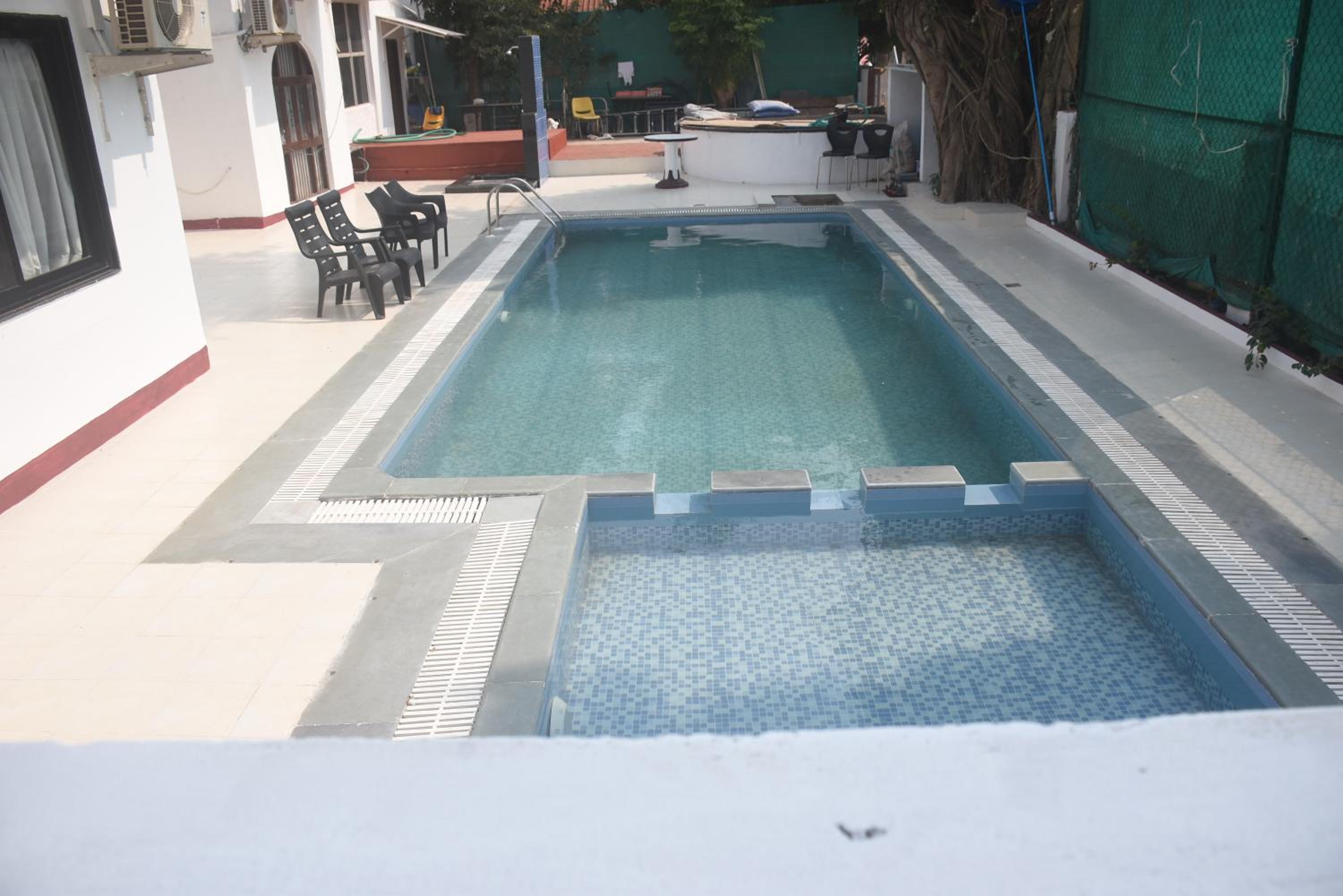 Athi Resorts