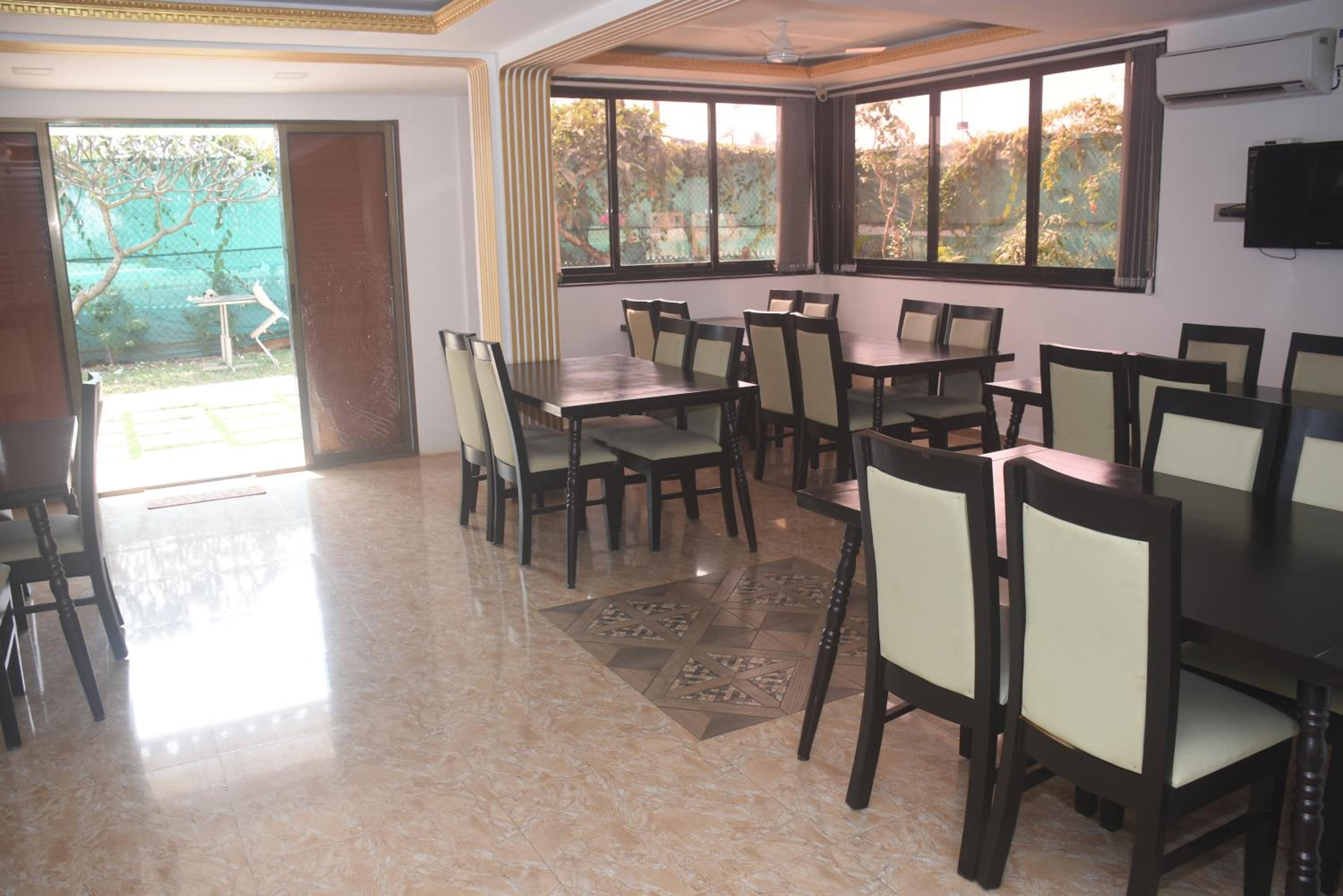 Athi Resorts