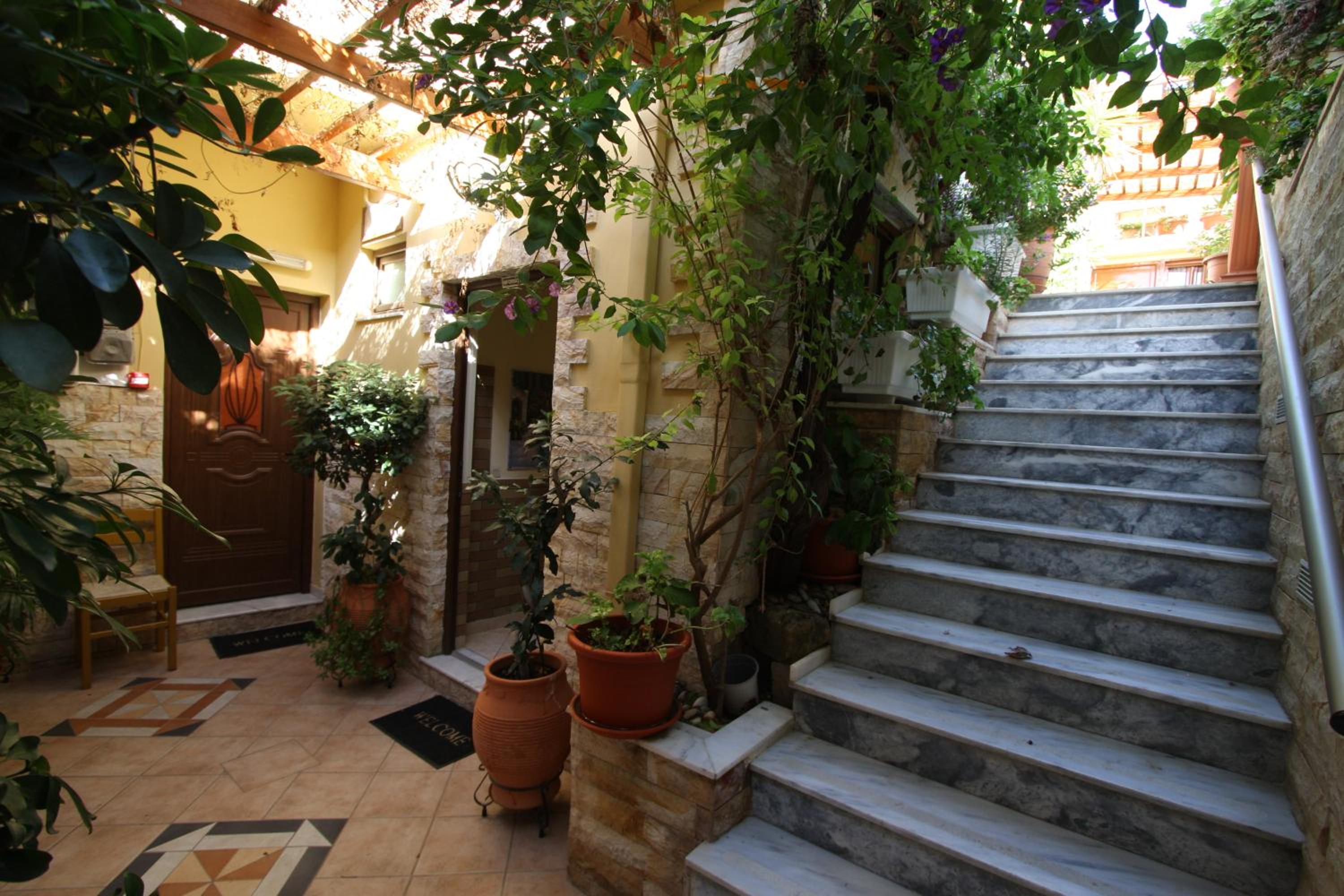 Photo 29