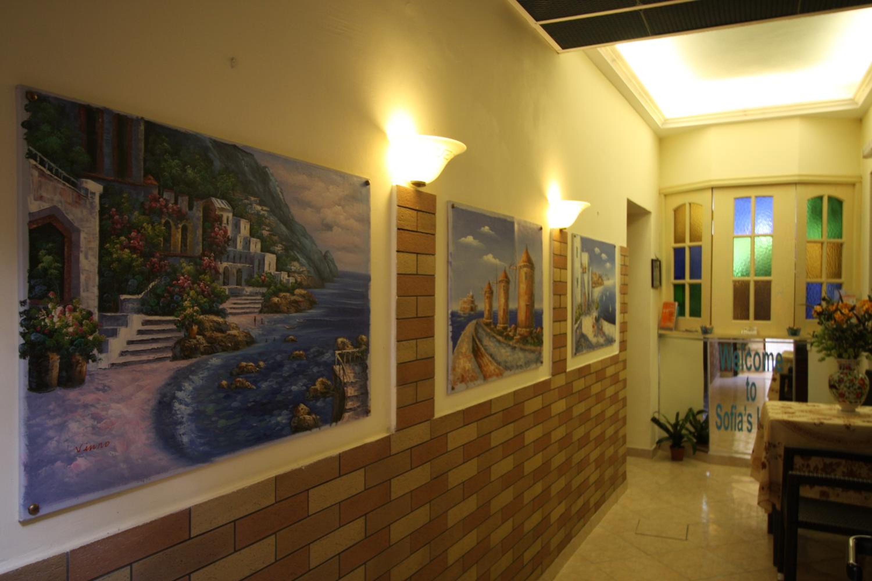 Photo 12