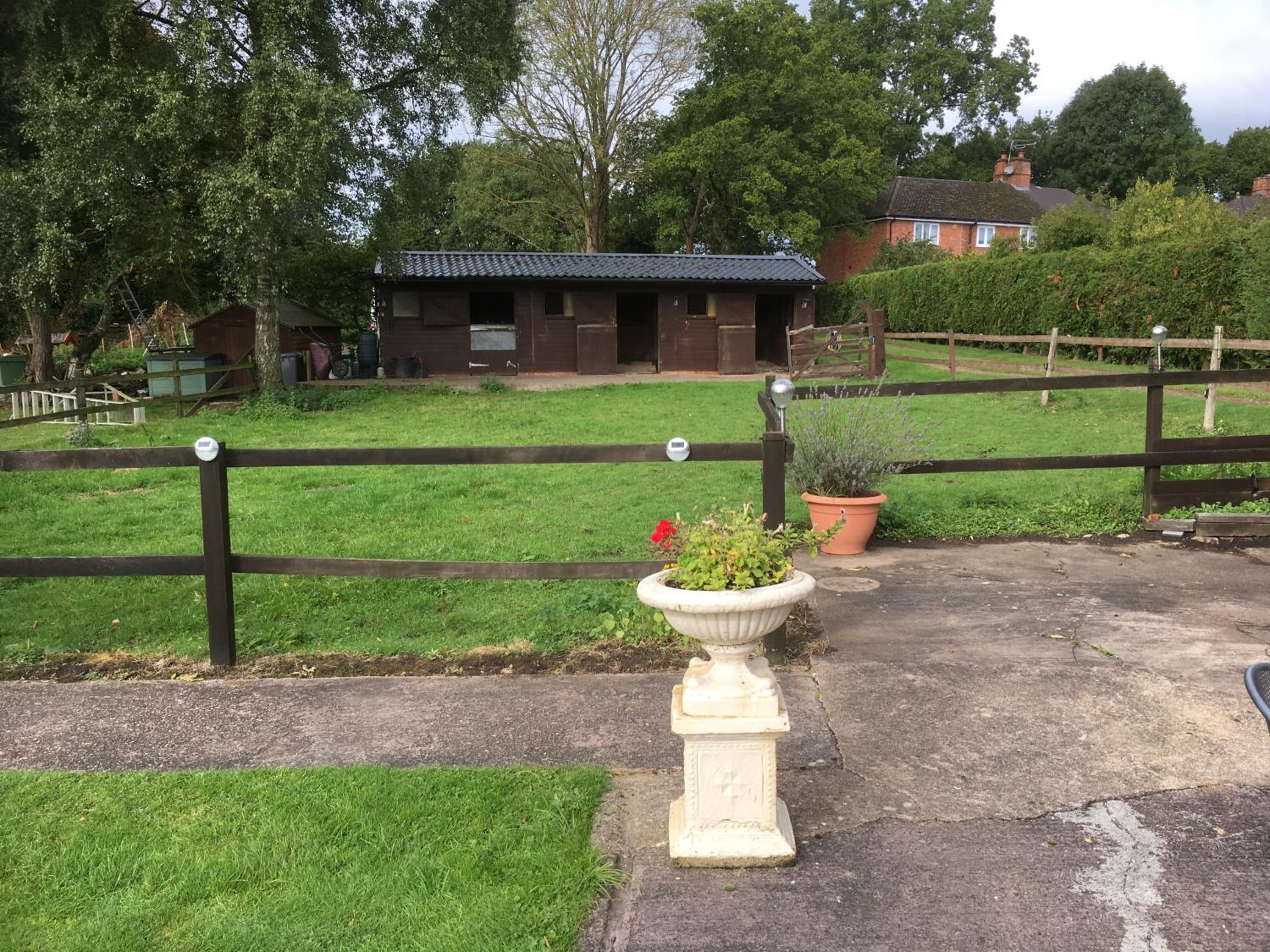 Little Rushbrook Cottages