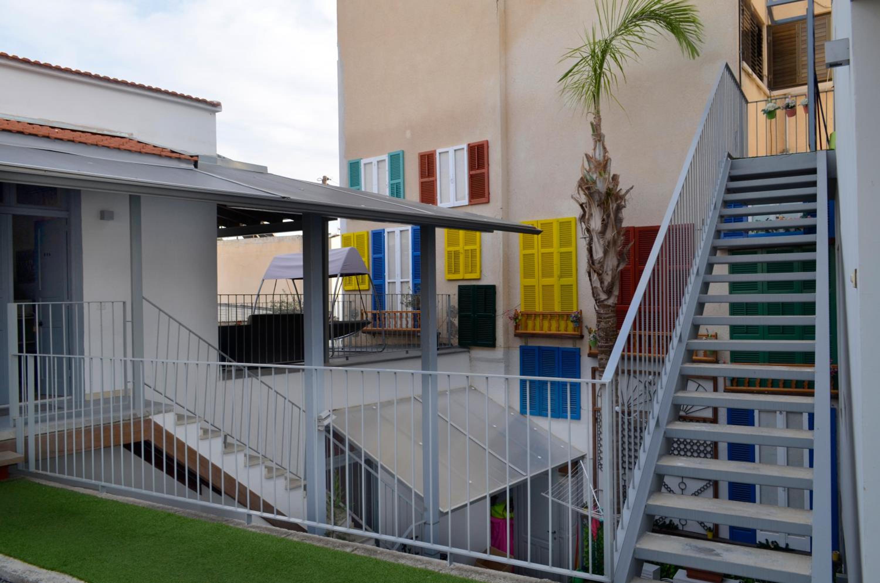 St. Lazaros Studios