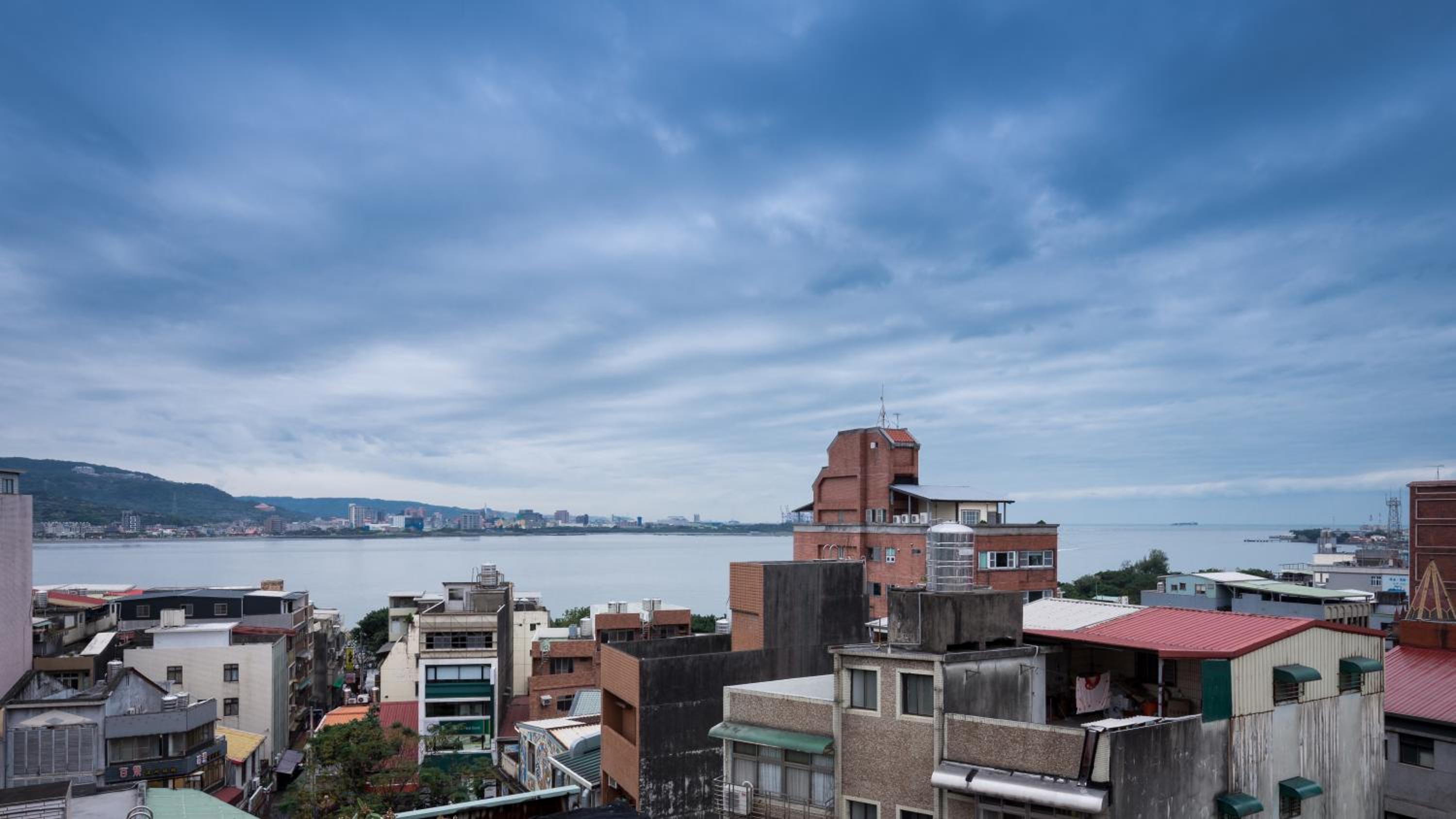 Taipei Travelers International Hostel