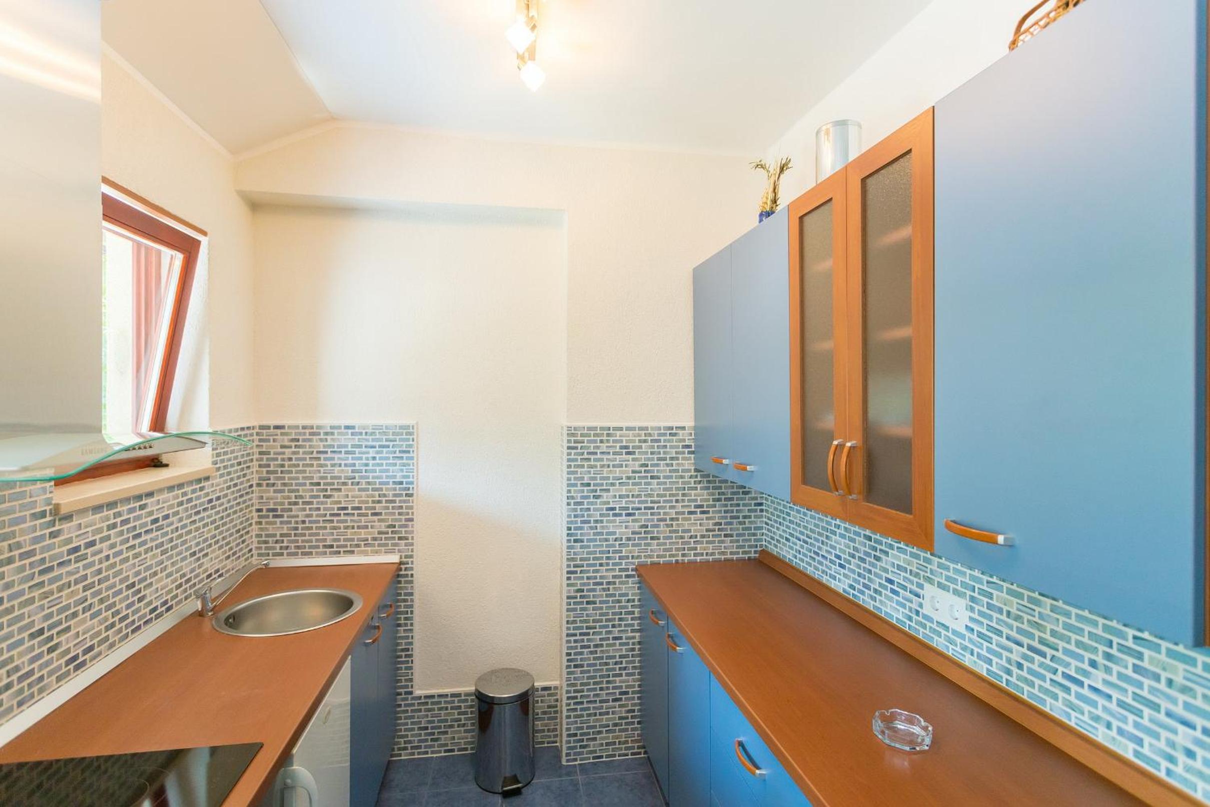 Niki Apartment