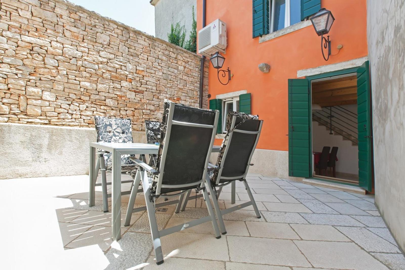 Casa Bumbara en Vodnjan — balance & terrace