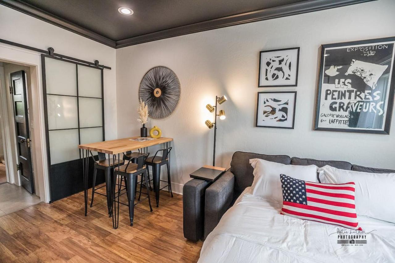 Downtown Dwelling 1616, photo 23
