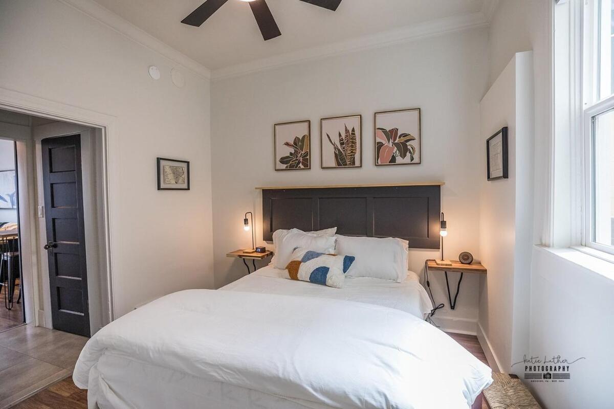 Downtown Dwelling 1612, photo 2