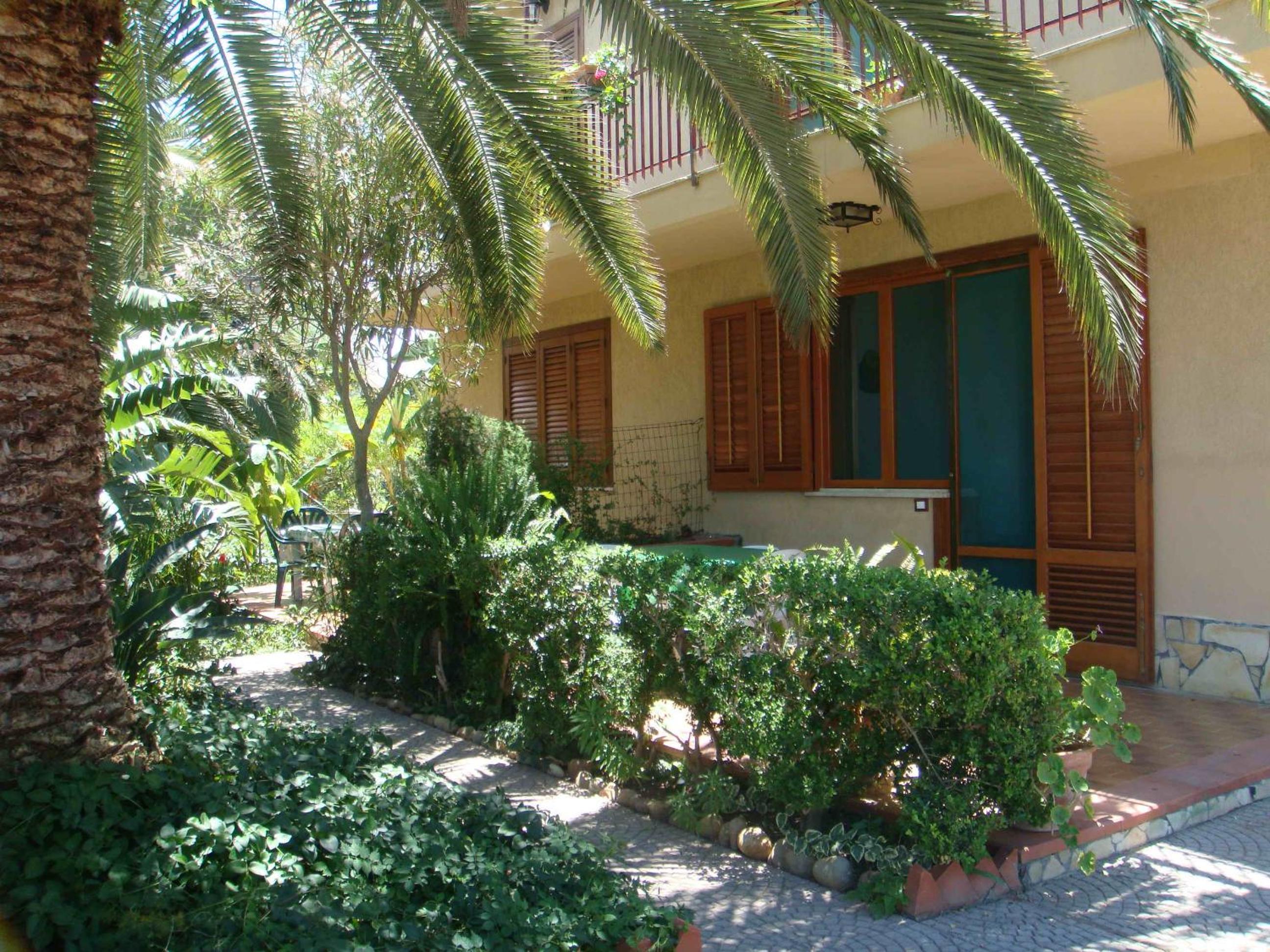 Photo 28