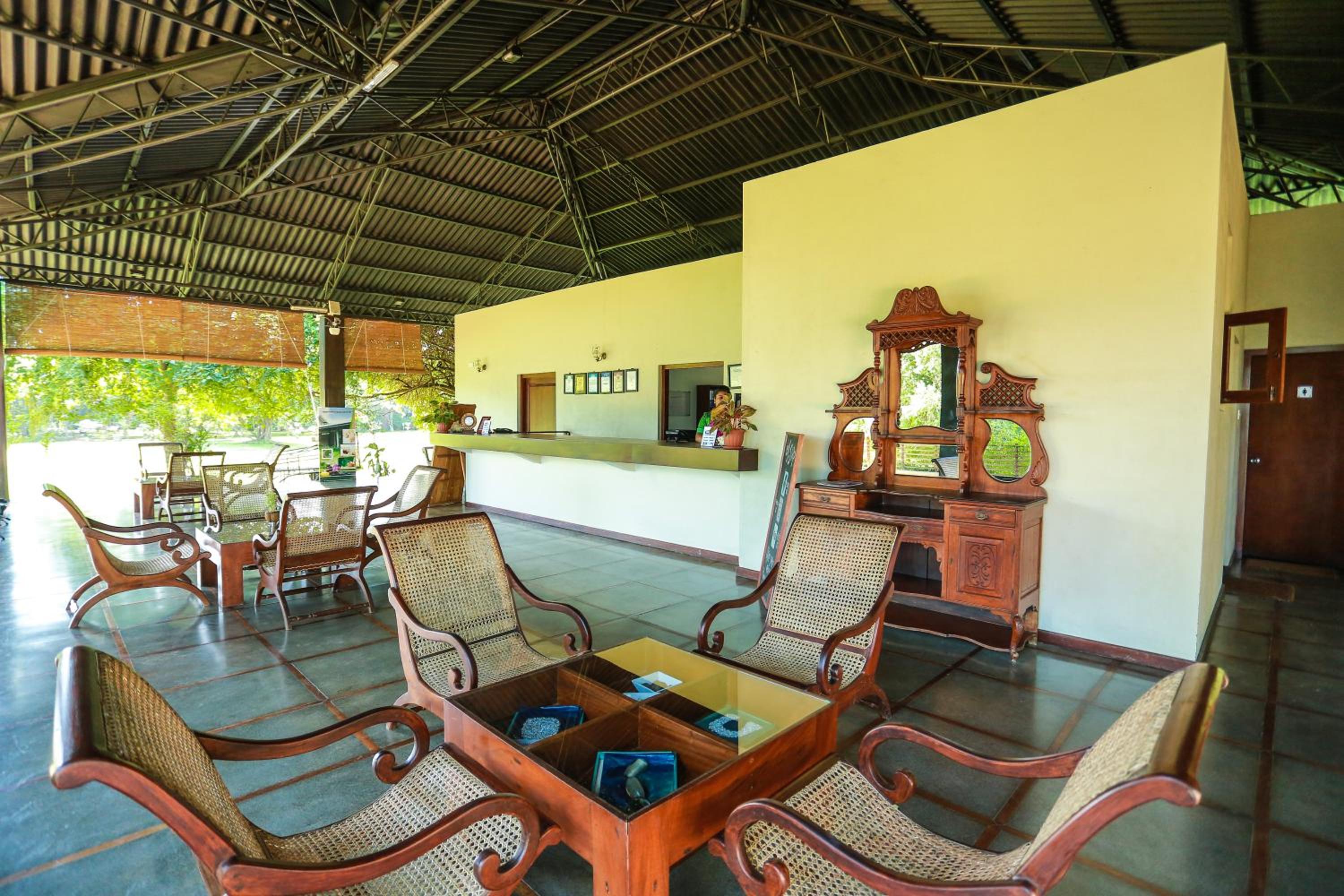 Camellia Resort and Spa