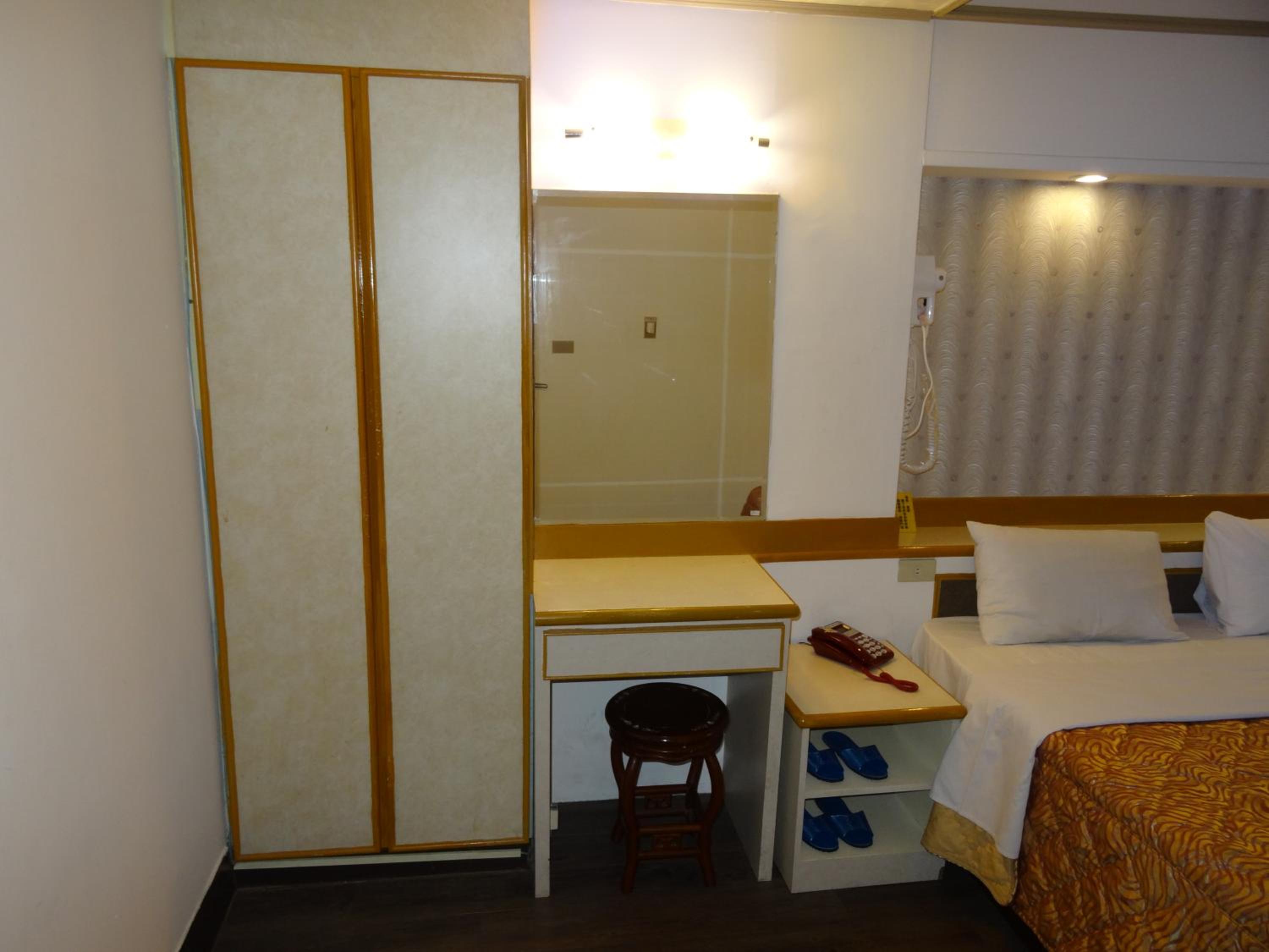 Photo 18