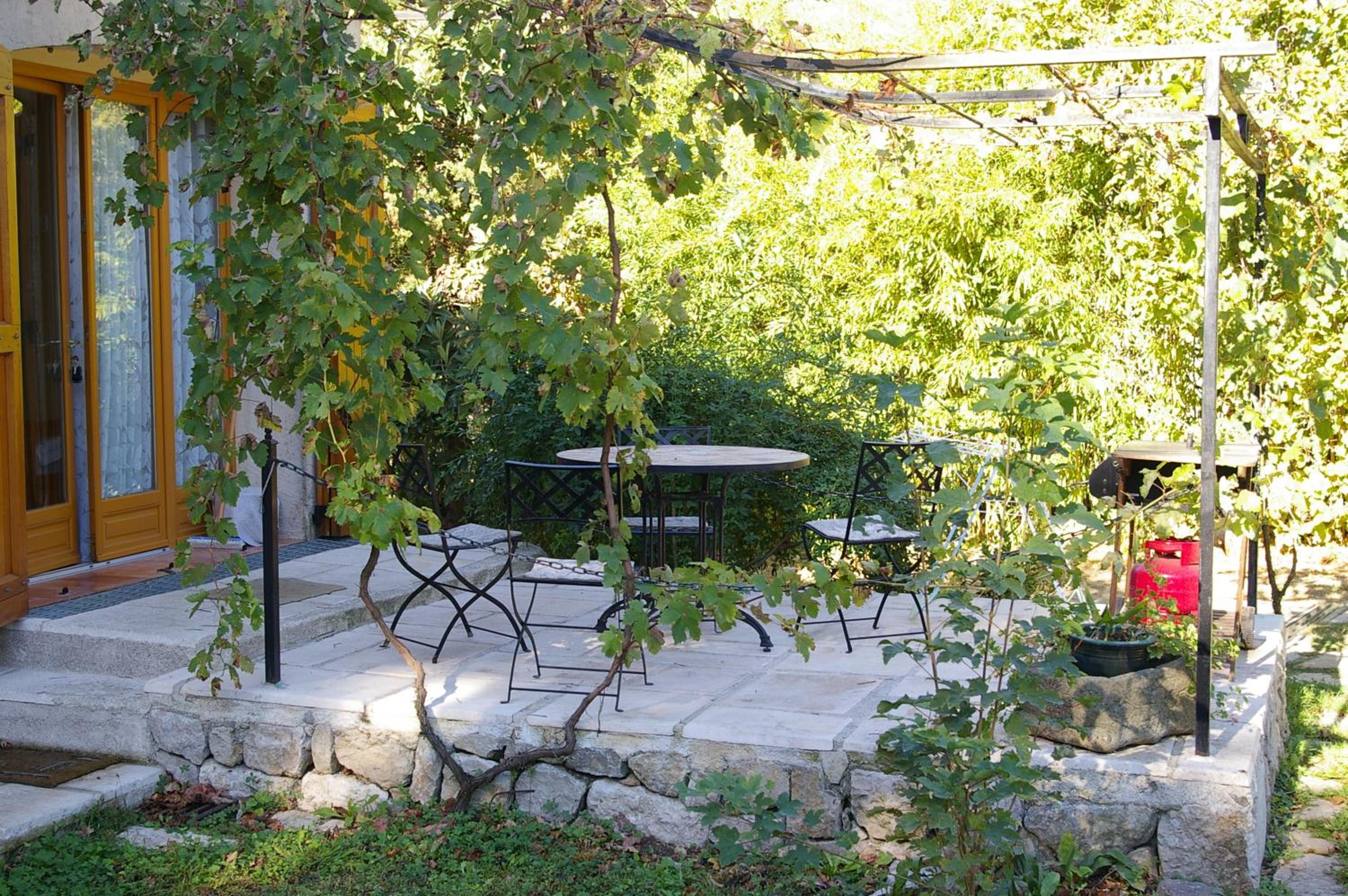 Photo 45