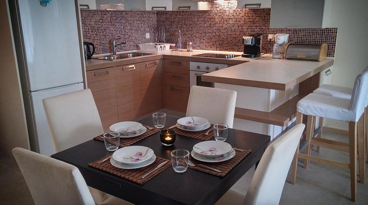 Apartment with gardens (ideal for surfers) view 5