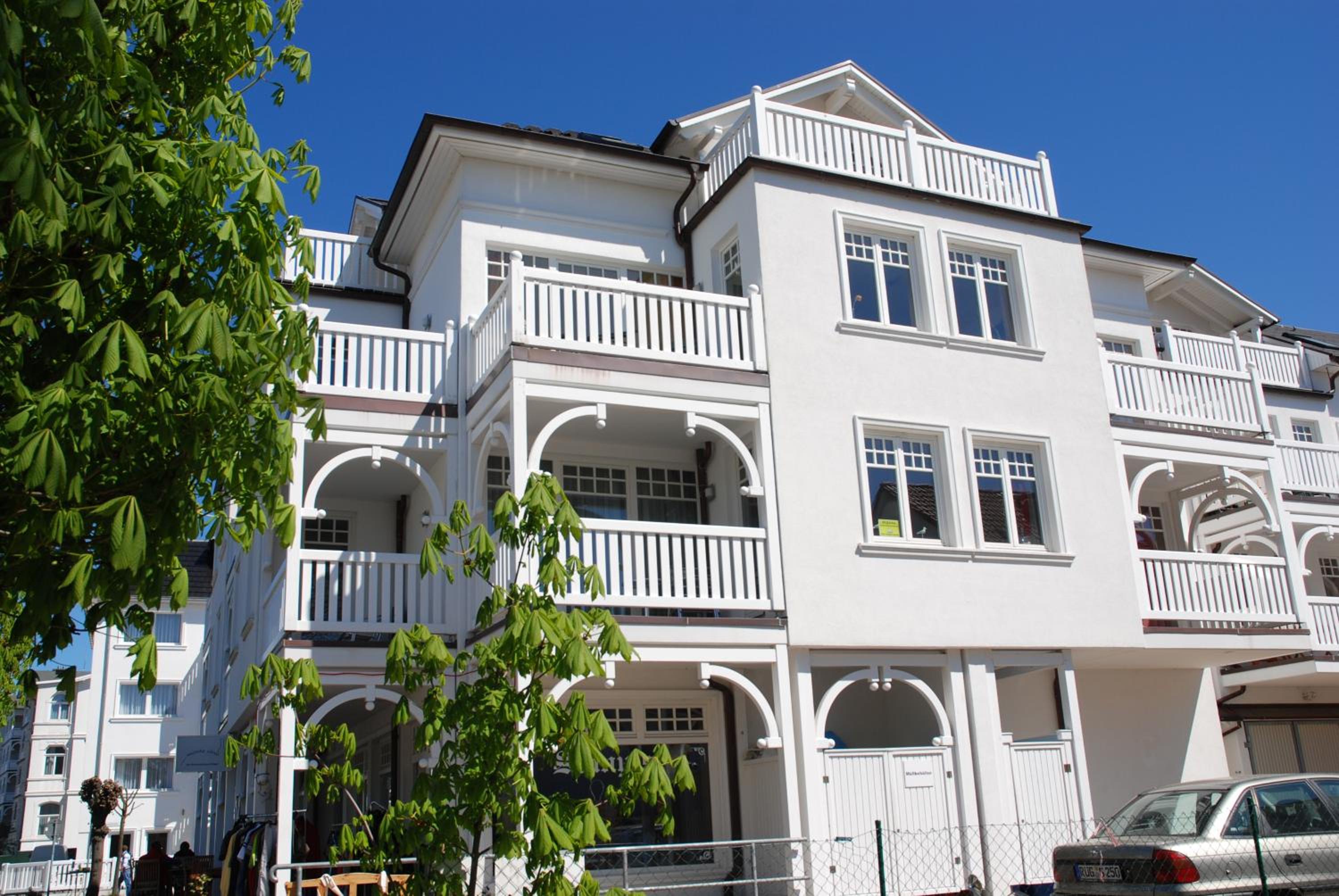"Villa Laetitia" - WG 15 - zentral, strandnah, 2 Balkone view 2