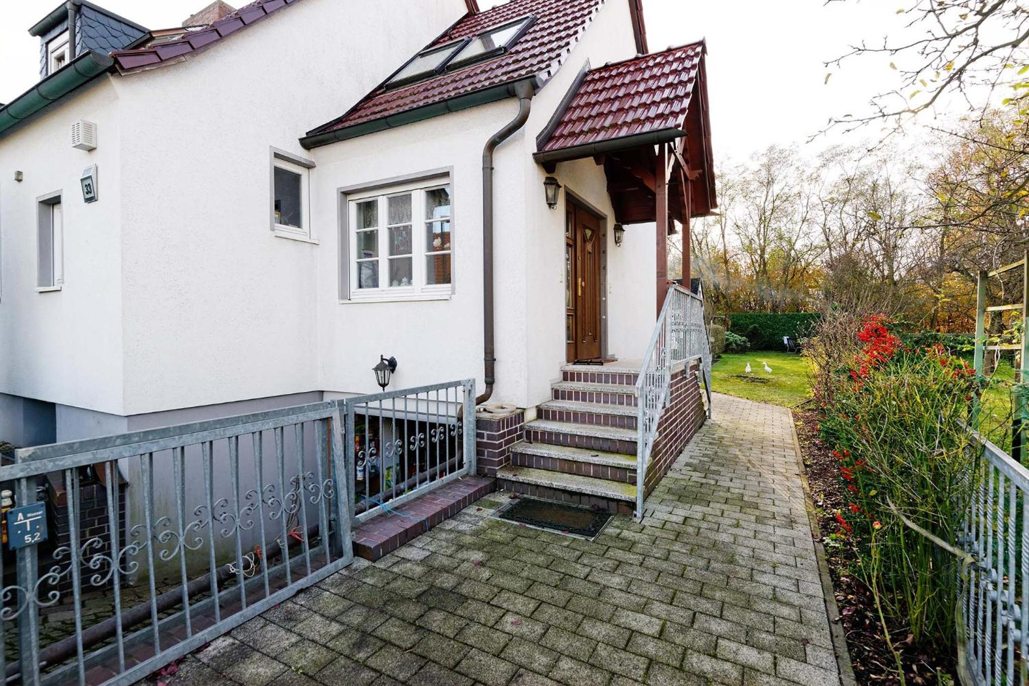 Cottage near centrum, paradise