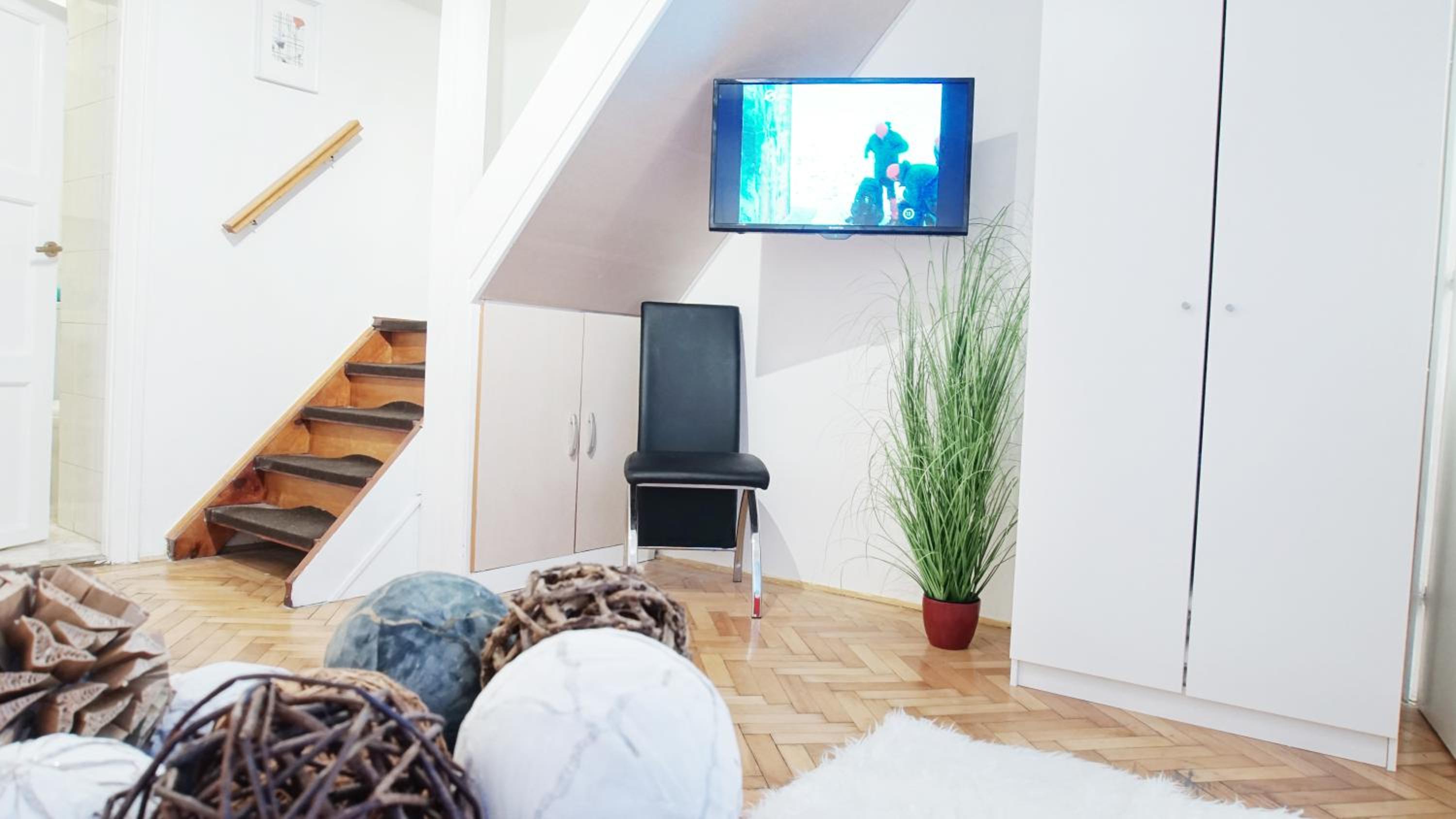 New Astoria Apartment