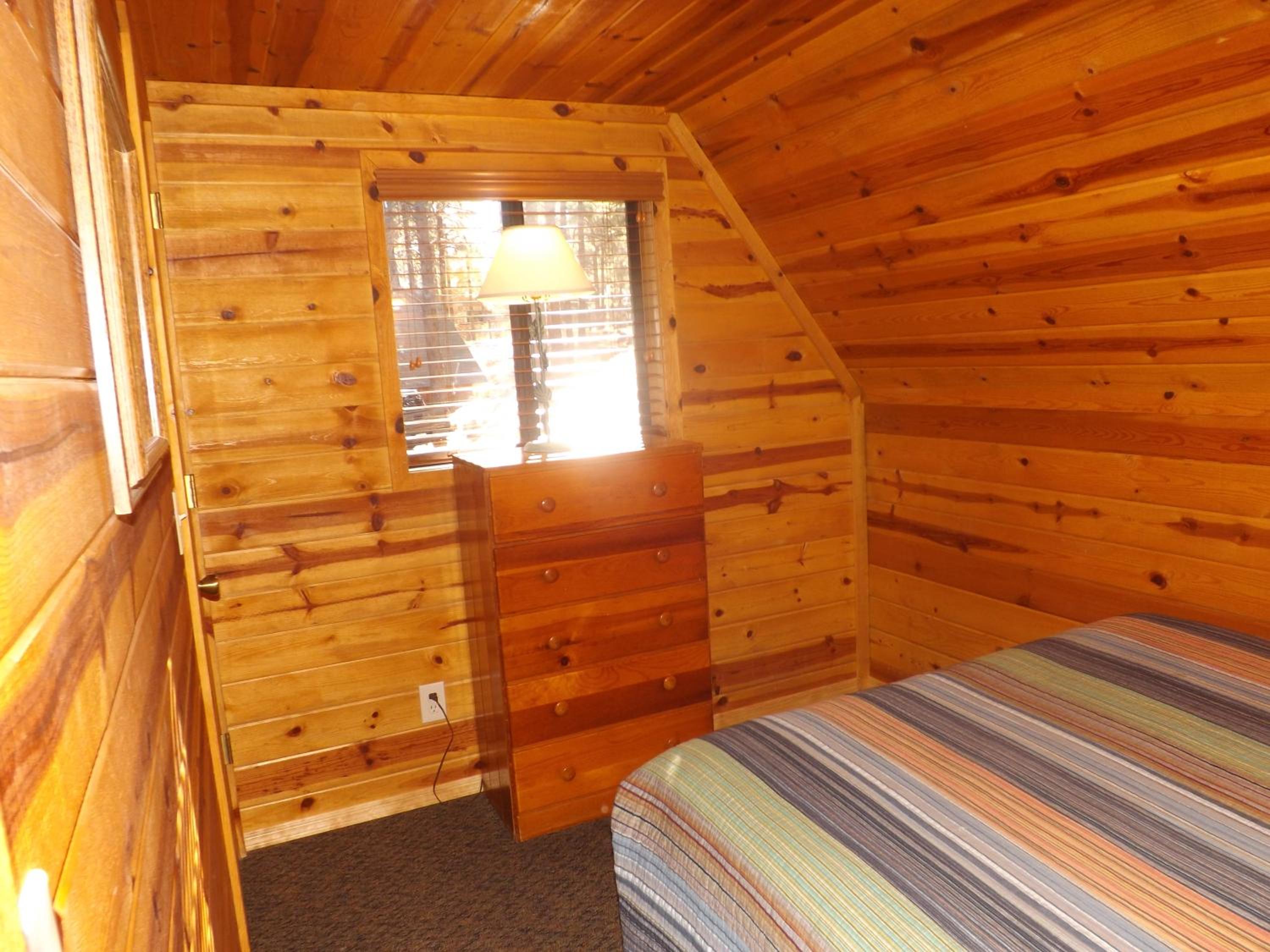 Arizona Mountain Inn & Cabins