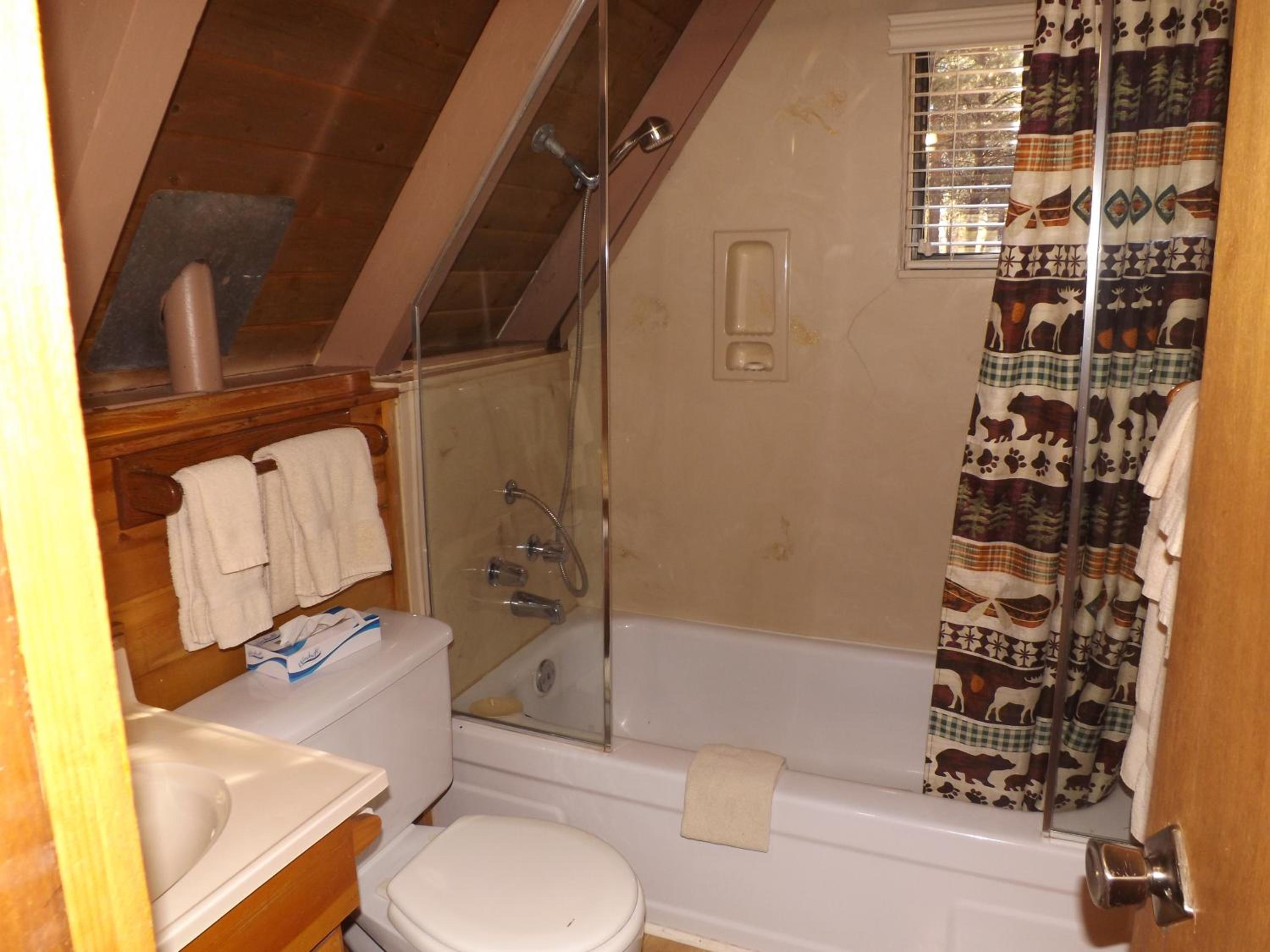 Arizona Mountain Inn & Cabins