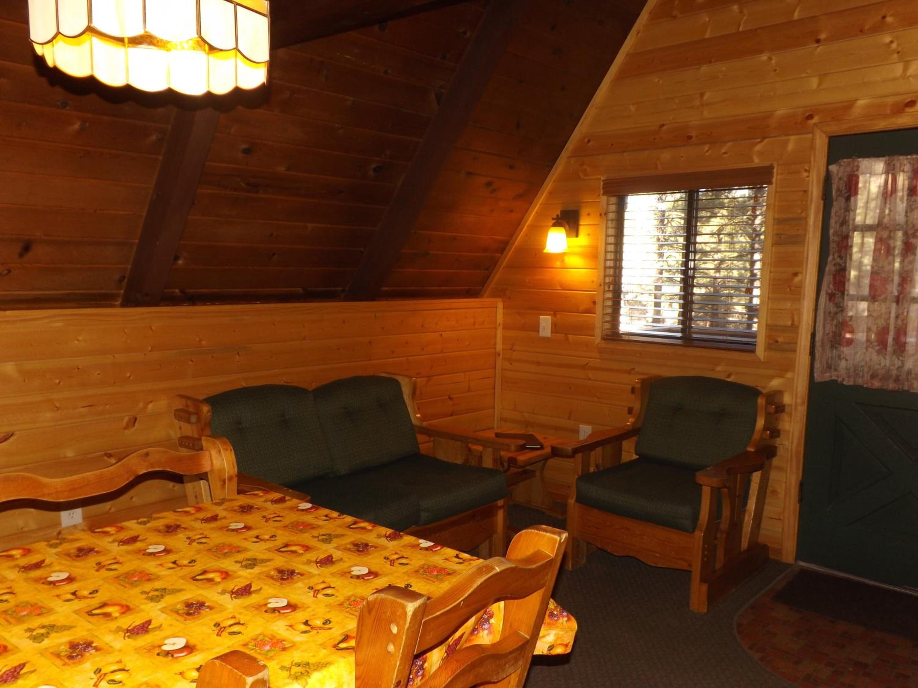 Arizona Mountain Inn & Cabins